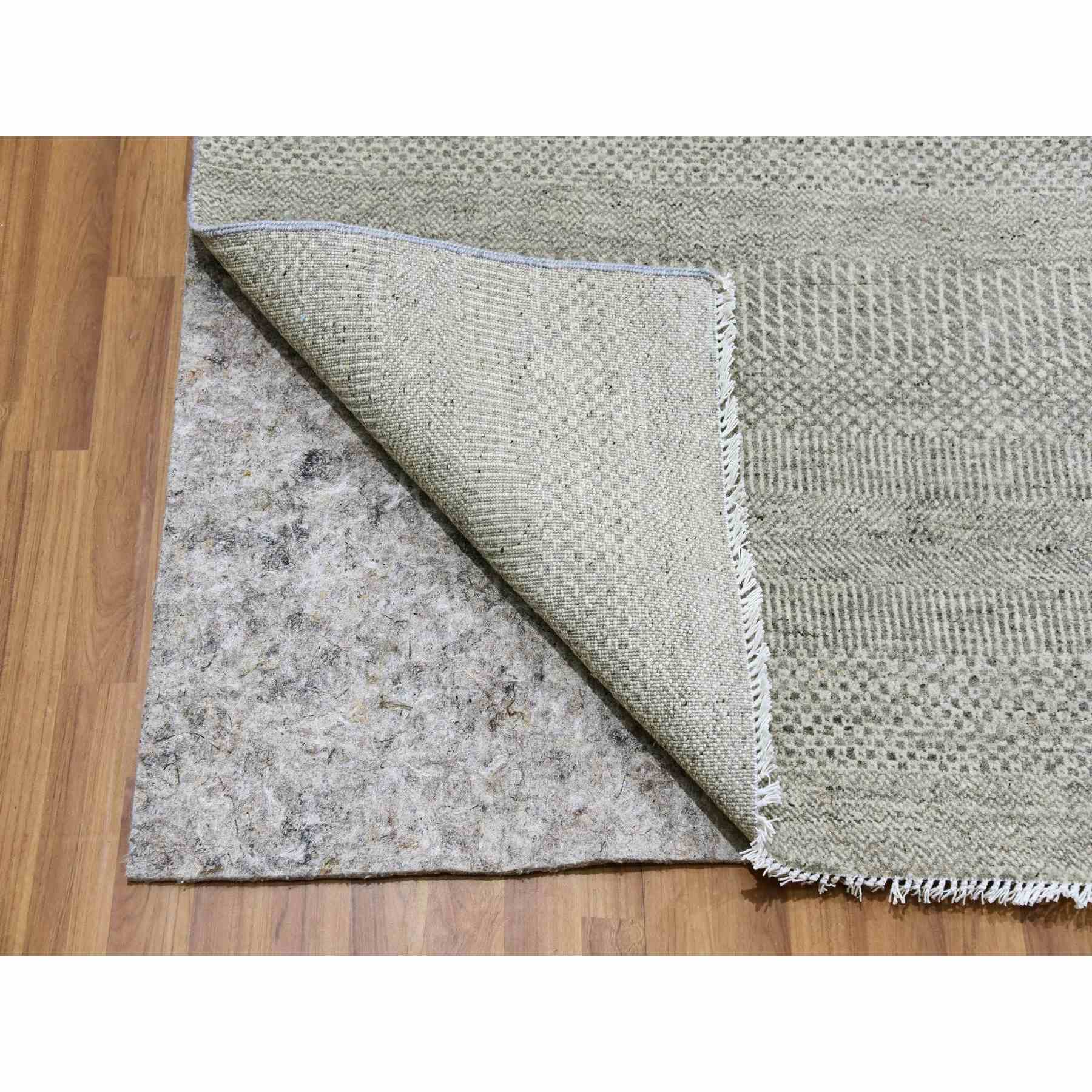 Modern-and-Contemporary-Hand-Knotted-Rug-397685