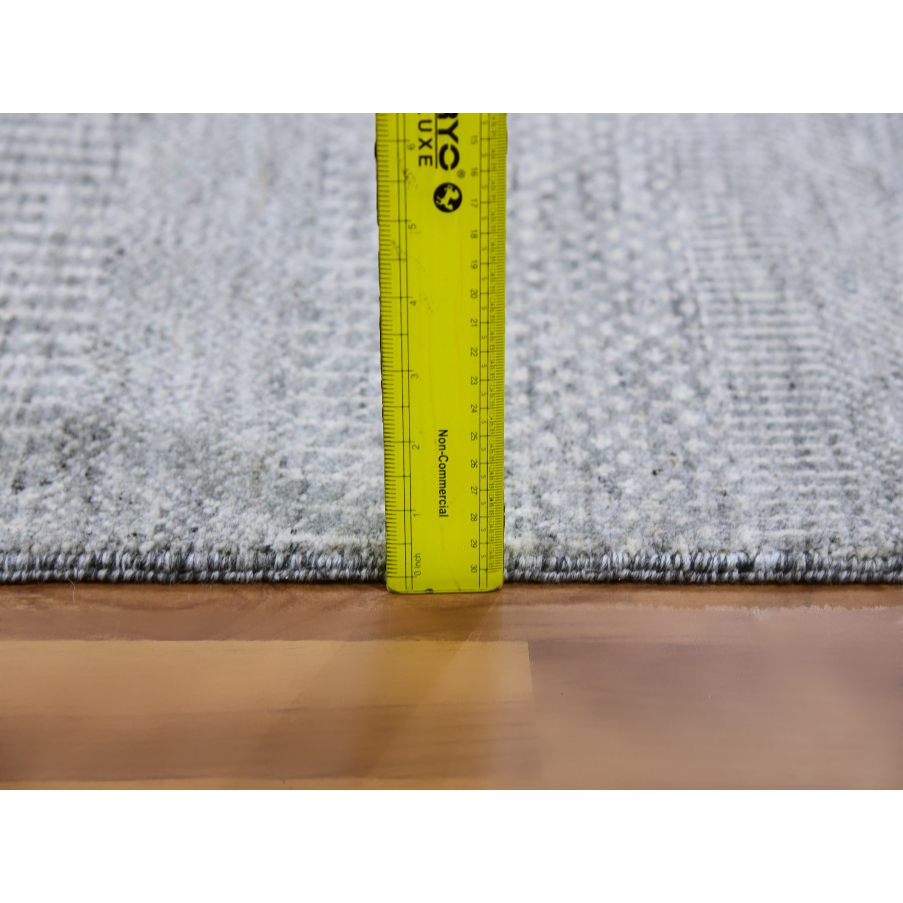 Modern-and-Contemporary-Hand-Knotted-Rug-397715