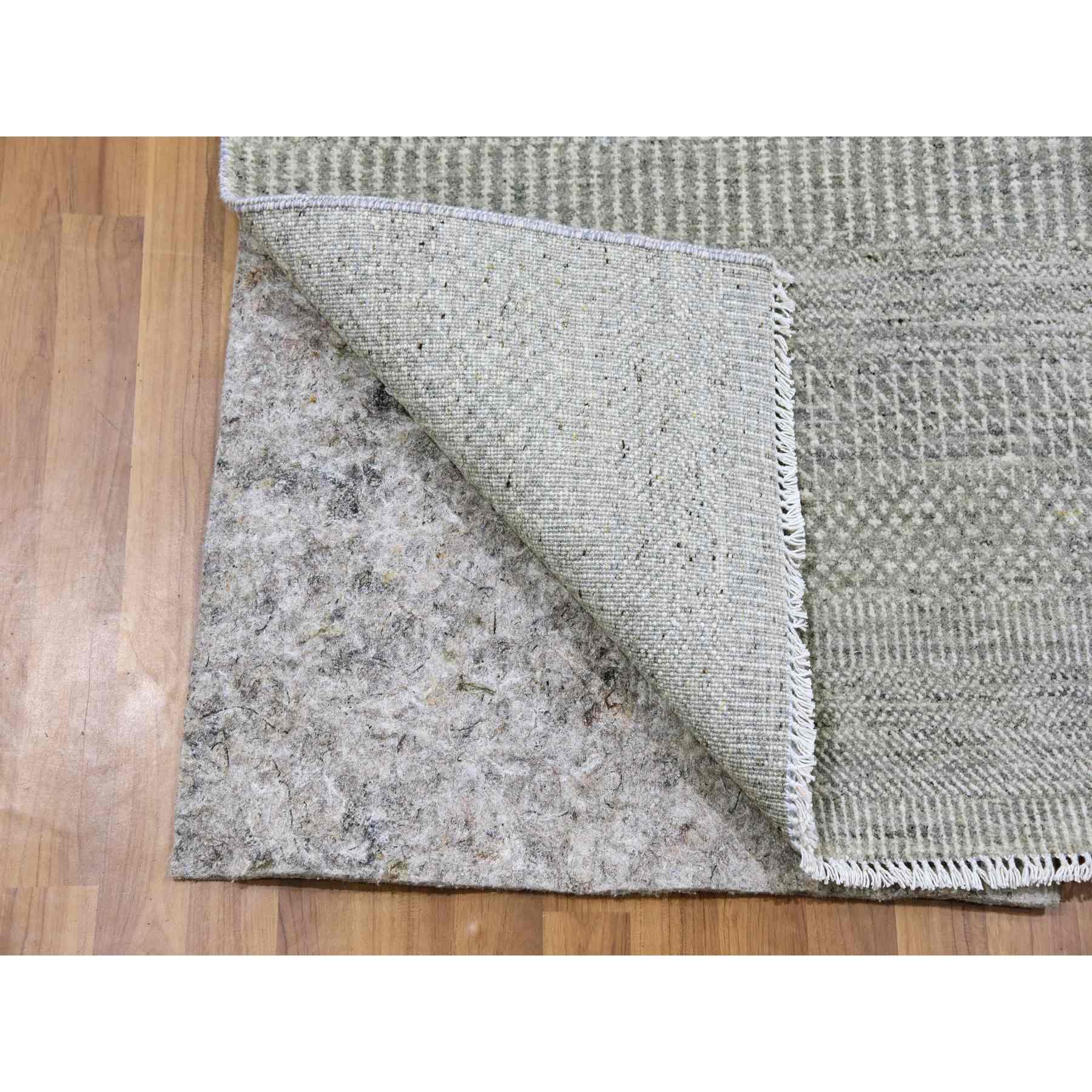 Modern-and-Contemporary-Hand-Knotted-Rug-397730