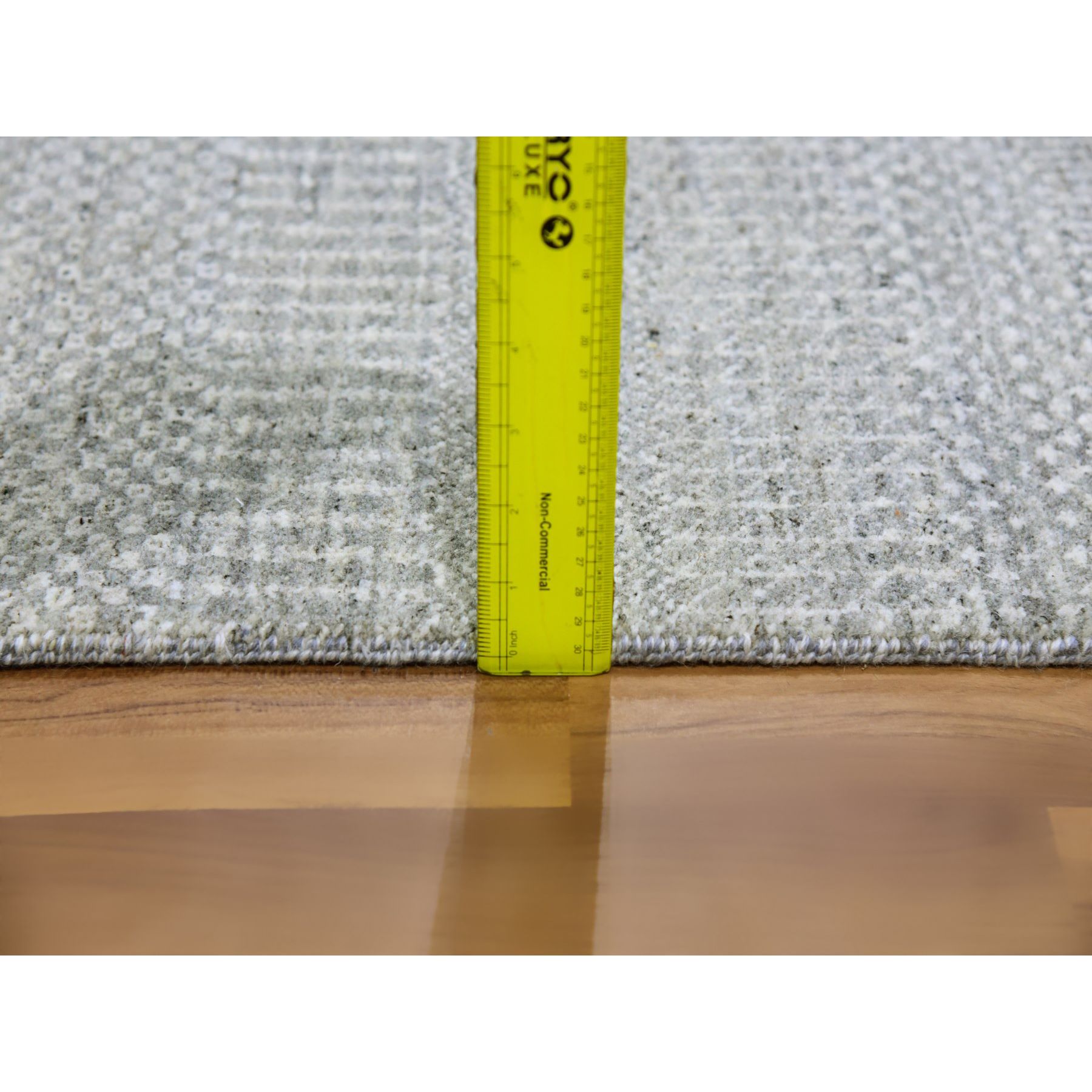 Modern-and-Contemporary-Hand-Knotted-Rug-397730