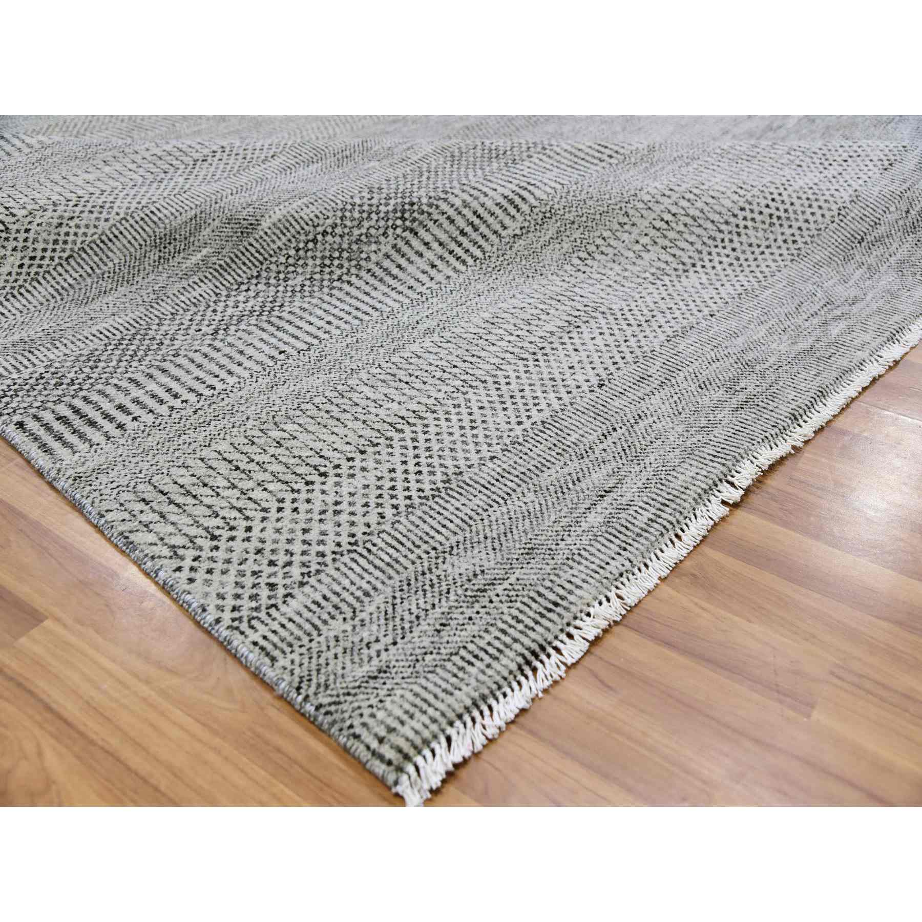 Modern-and-Contemporary-Hand-Knotted-Rug-397790