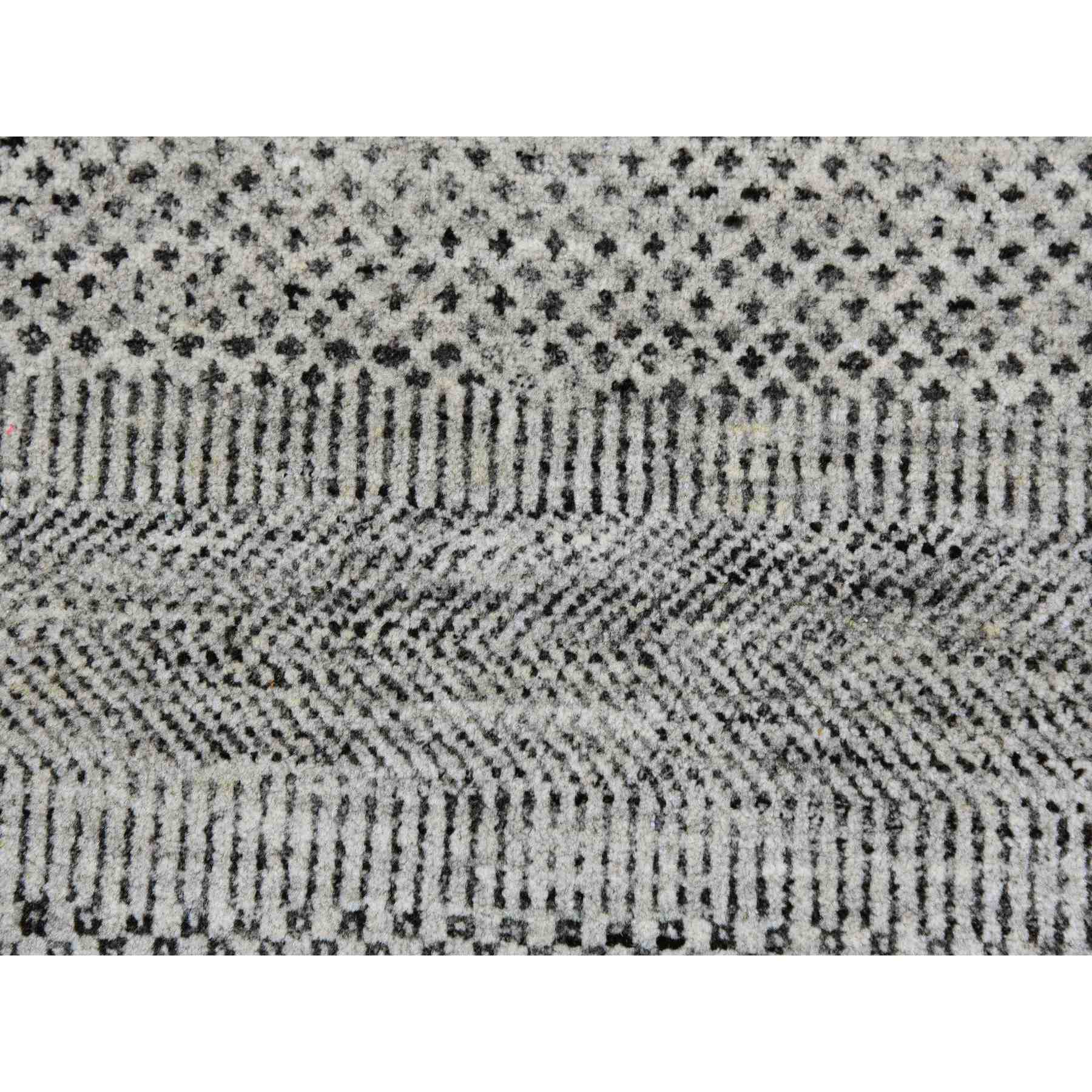 Modern-and-Contemporary-Hand-Knotted-Rug-397795