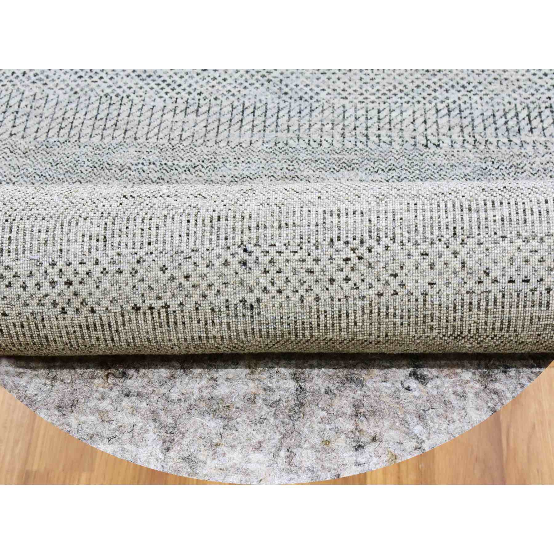 Modern-and-Contemporary-Hand-Knotted-Rug-397815