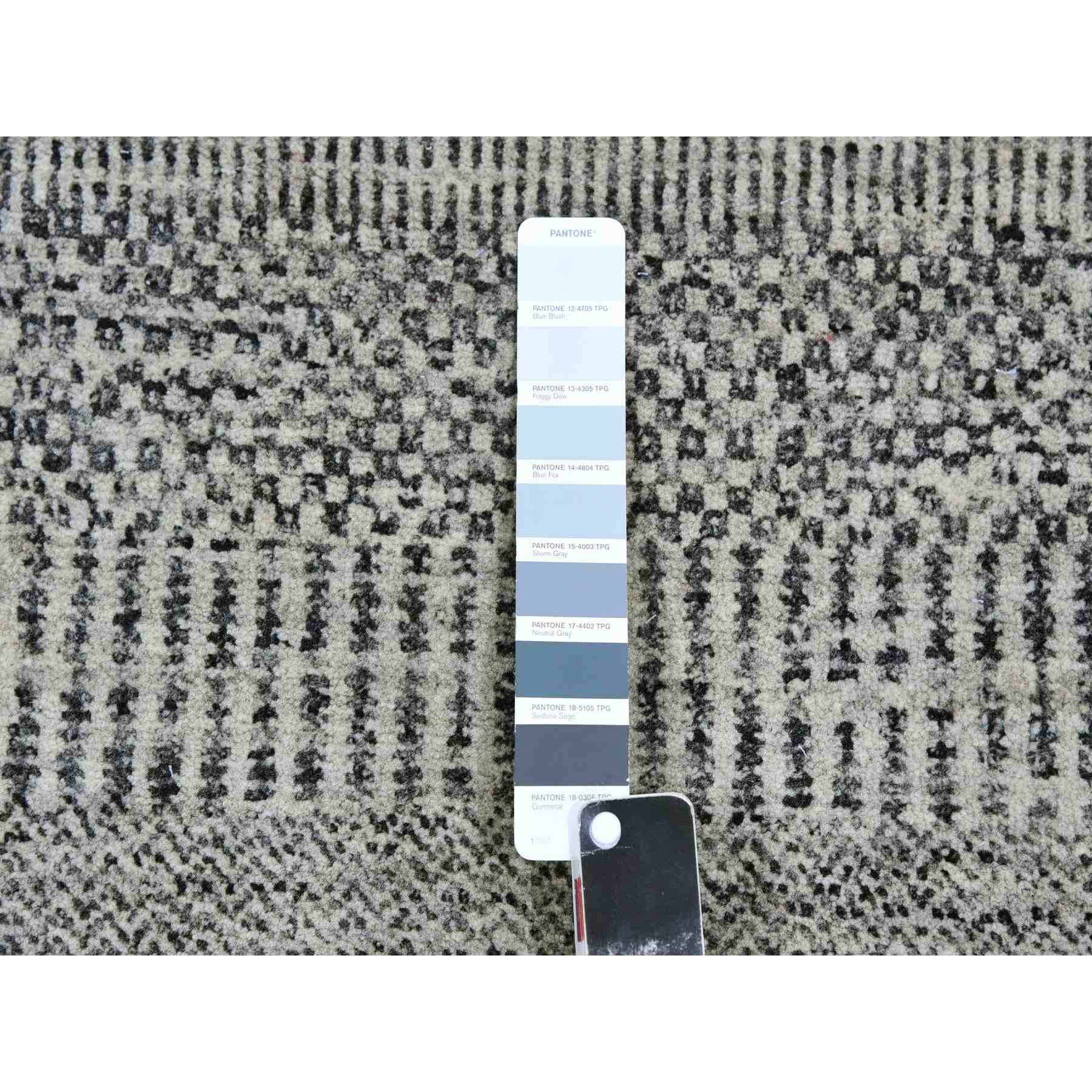 Modern-and-Contemporary-Hand-Knotted-Rug-397815