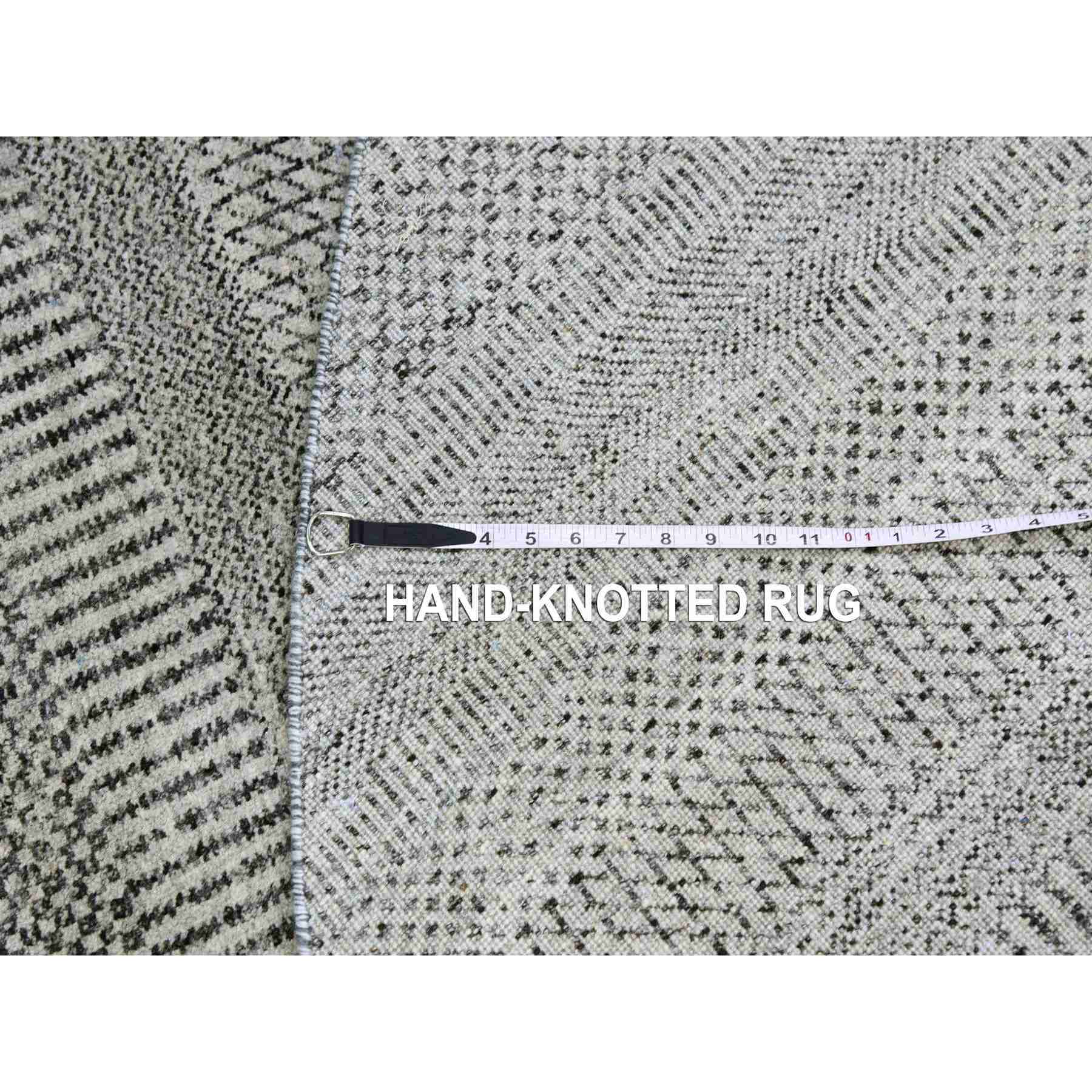 Modern-and-Contemporary-Hand-Knotted-Rug-397820