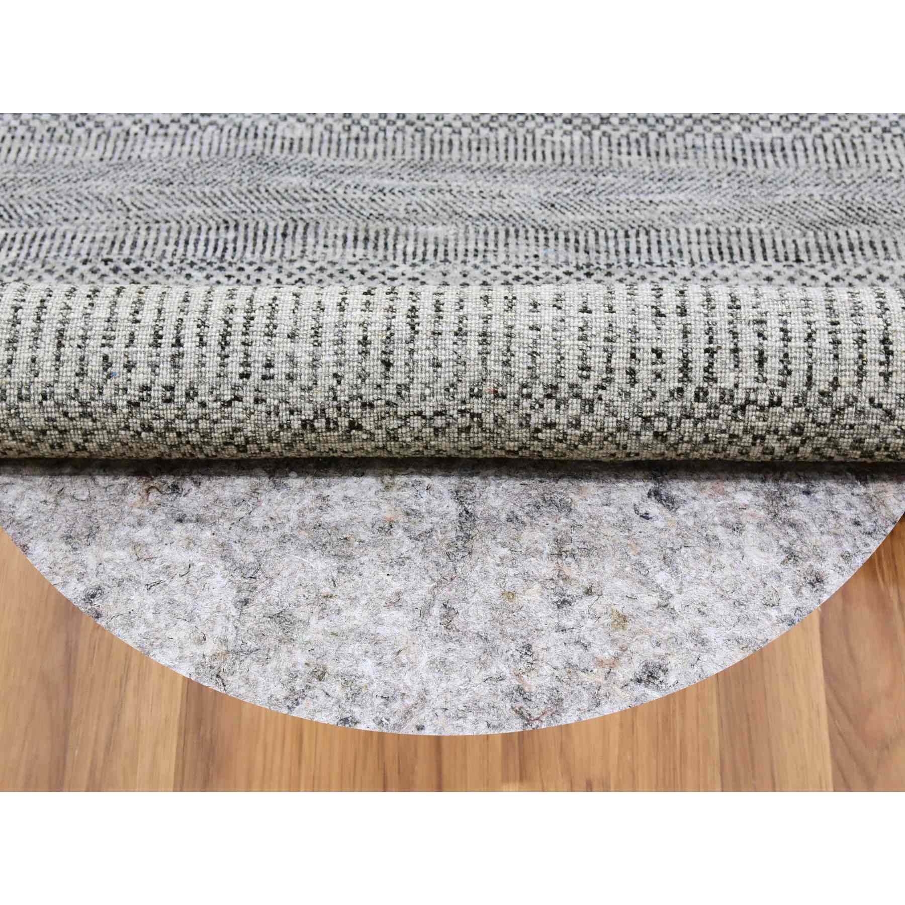 Modern-and-Contemporary-Hand-Knotted-Rug-397835