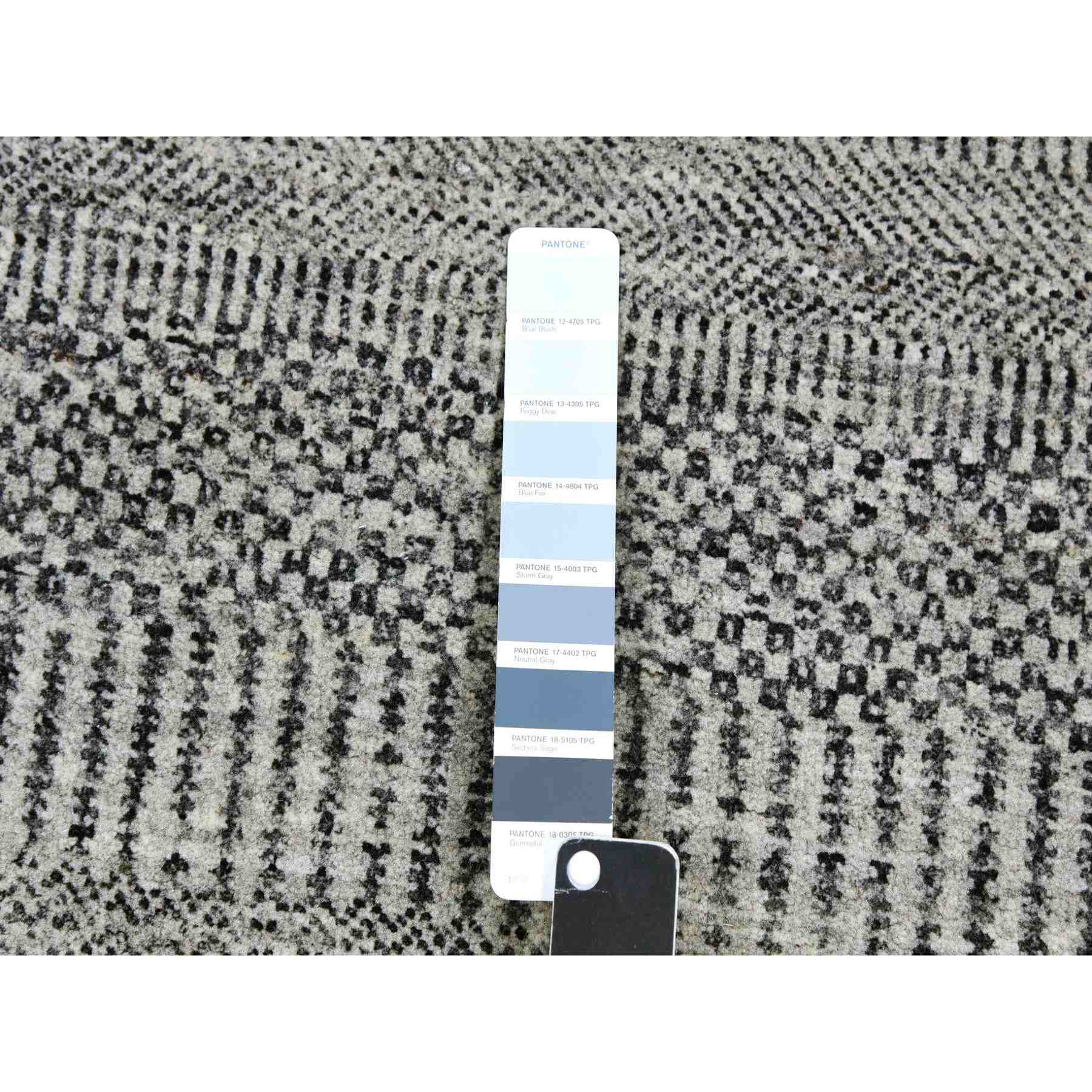 Modern-and-Contemporary-Hand-Knotted-Rug-397835