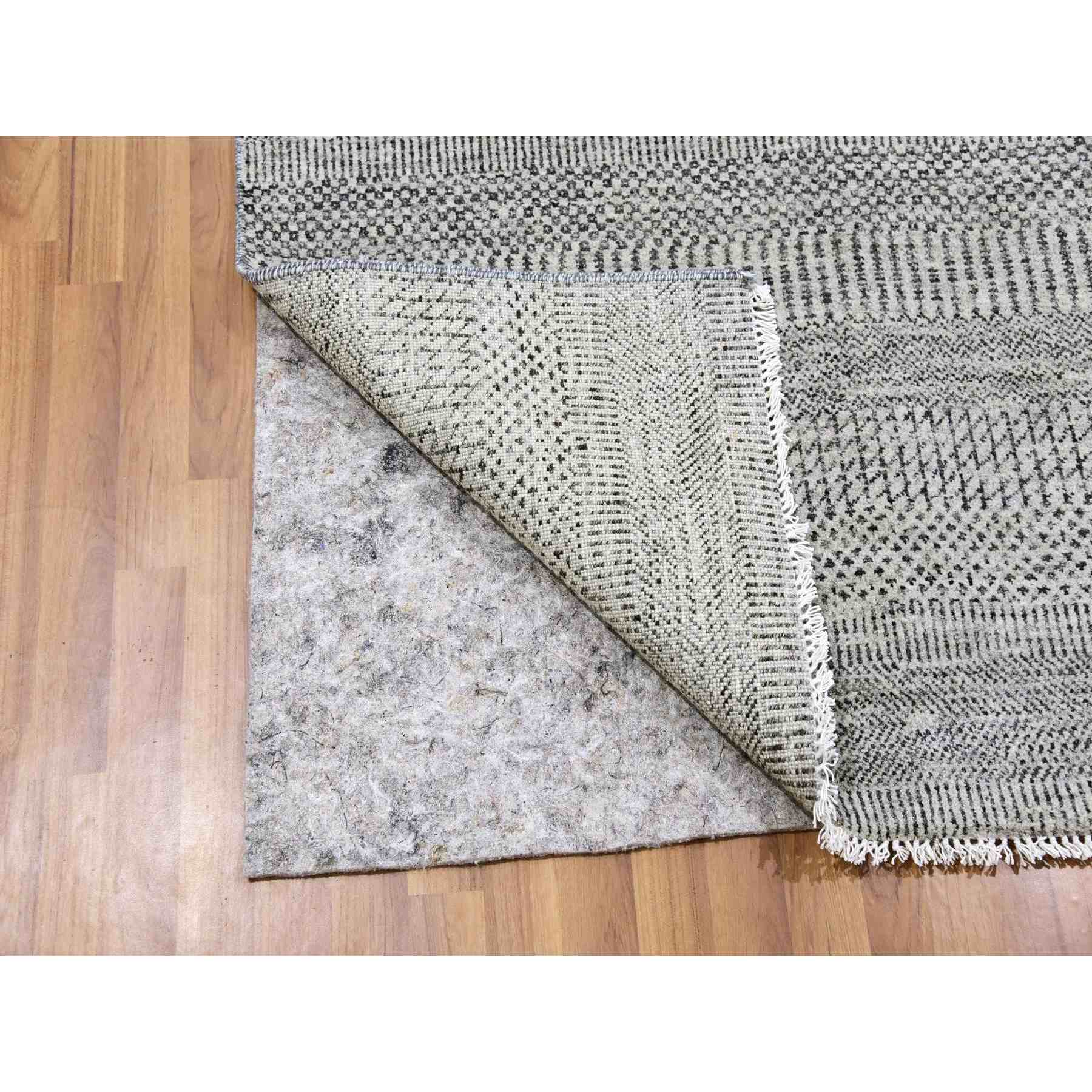 Modern-and-Contemporary-Hand-Knotted-Rug-397840