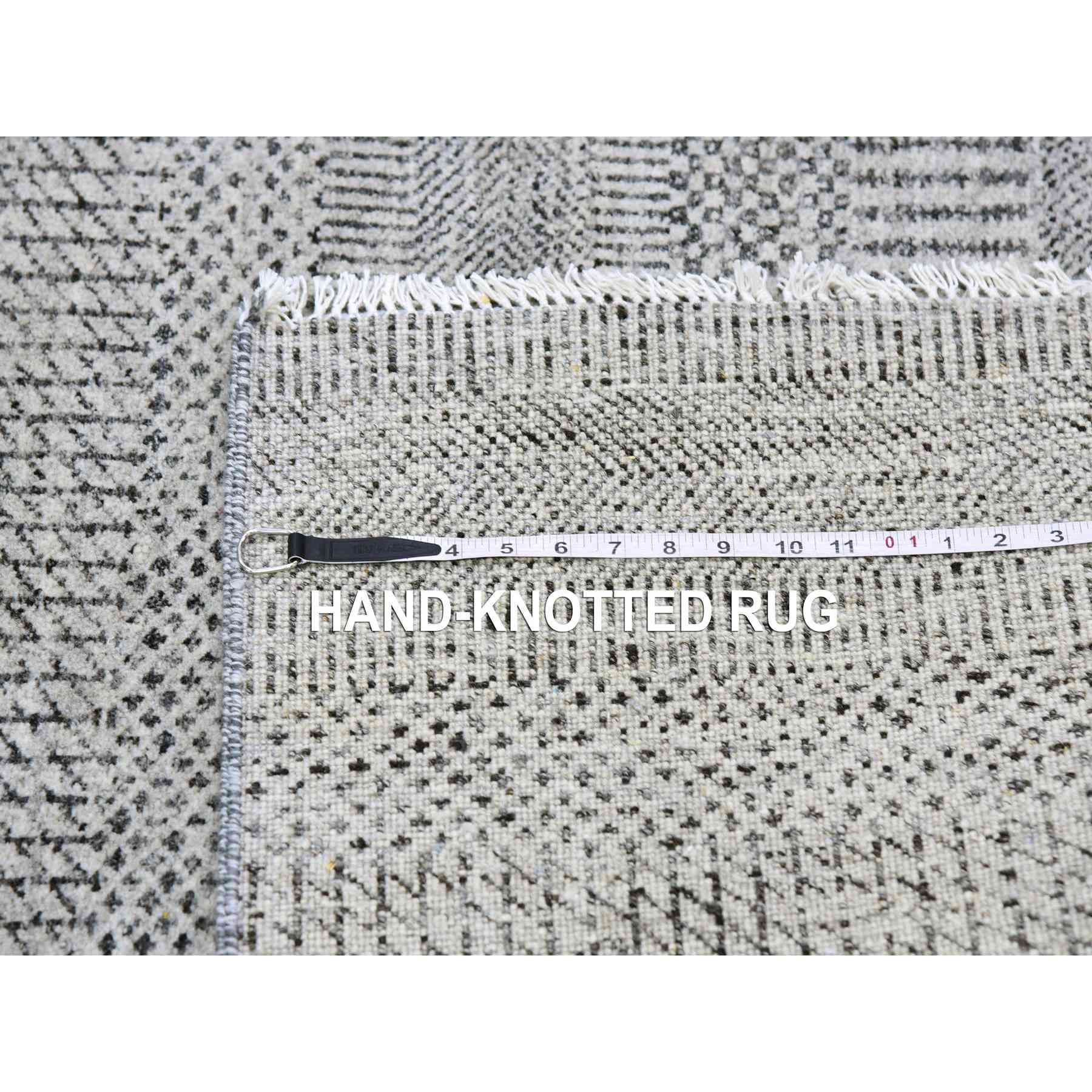 Modern-and-Contemporary-Hand-Knotted-Rug-397840