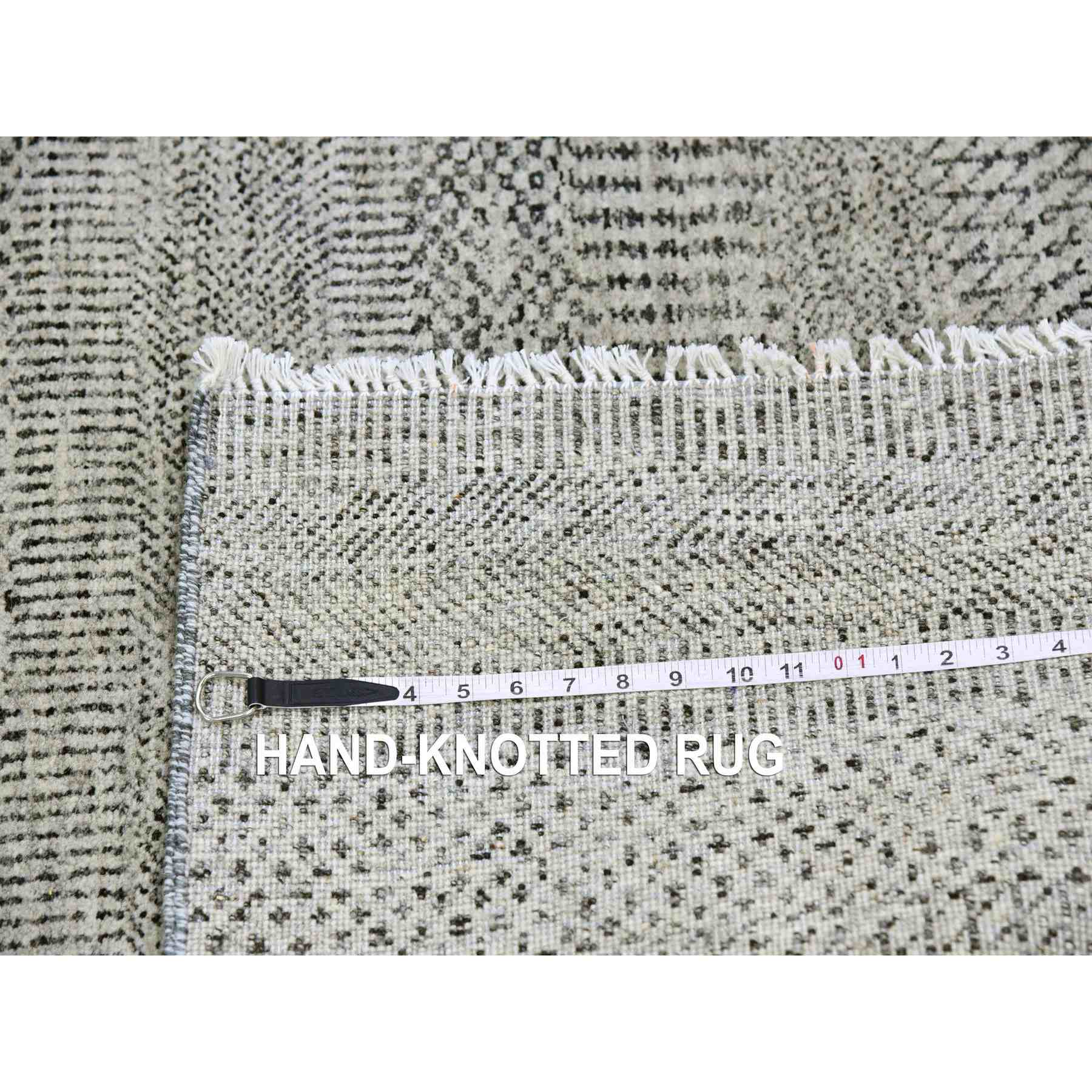 Modern-and-Contemporary-Hand-Knotted-Rug-397880