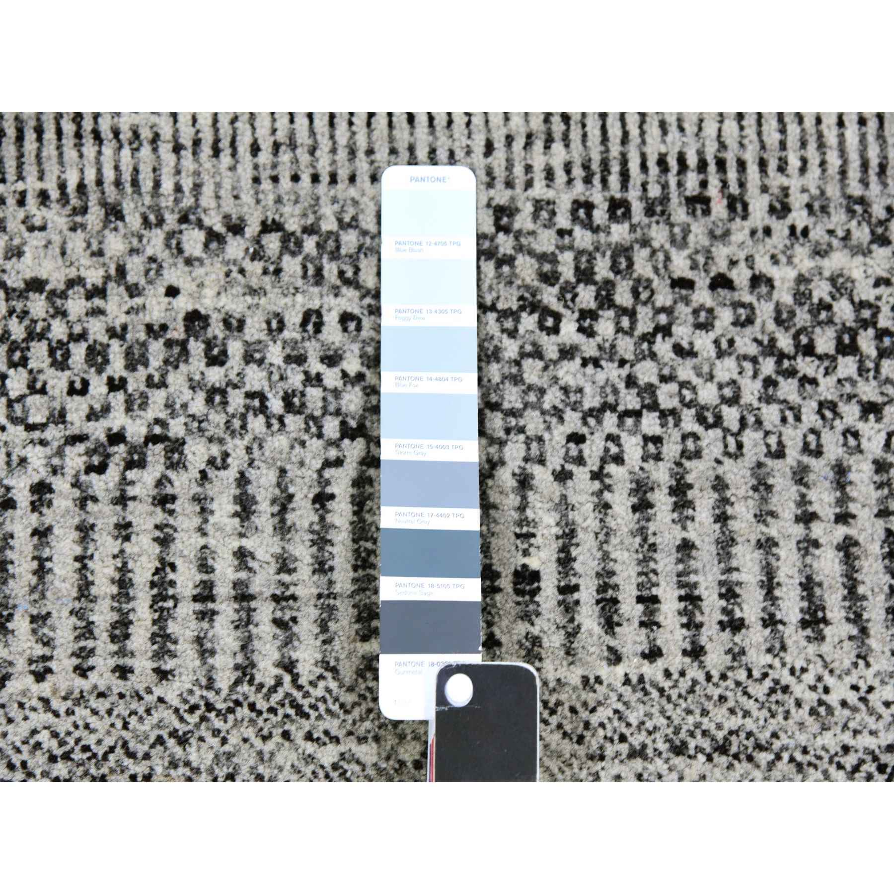 Modern-and-Contemporary-Hand-Knotted-Rug-397885