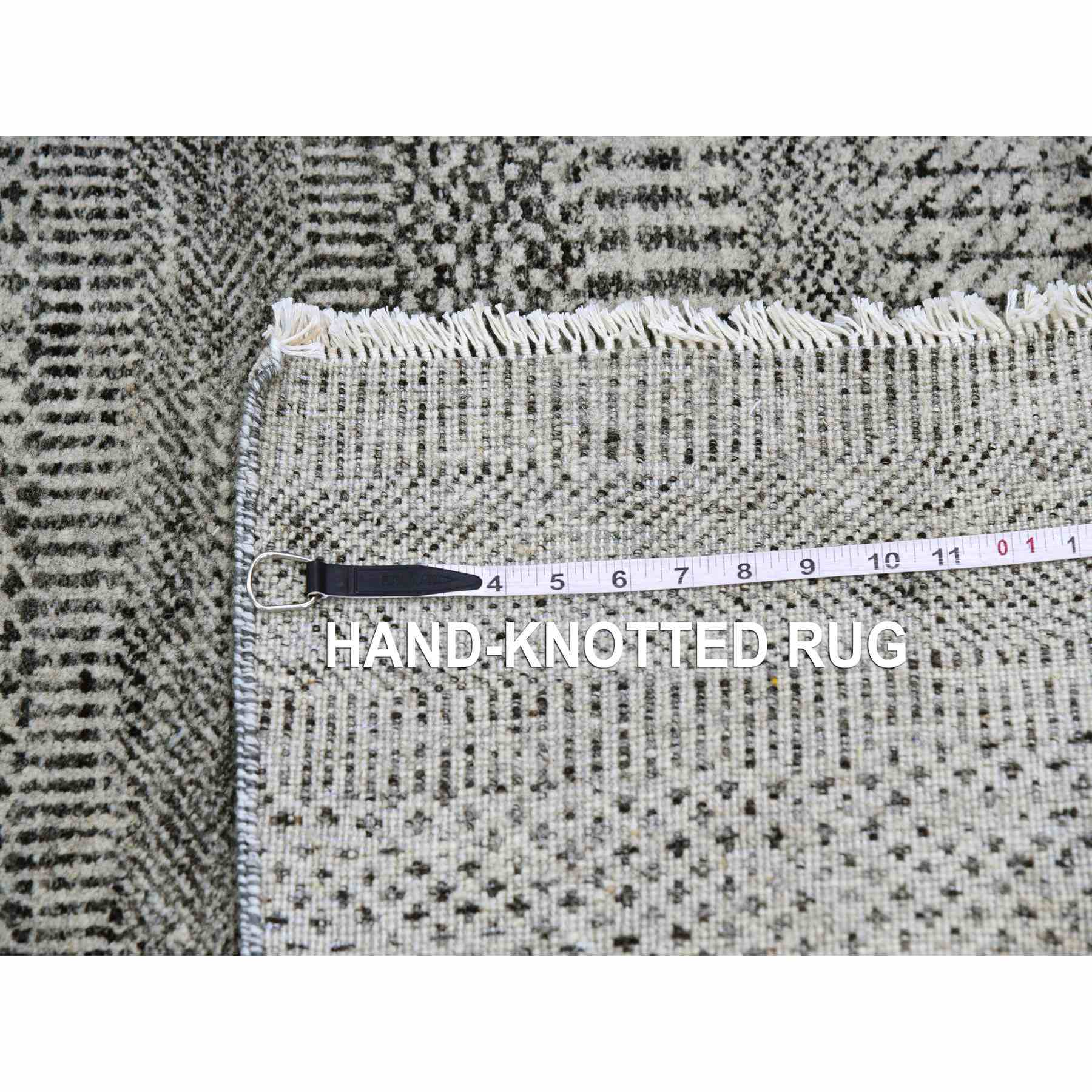 Modern-and-Contemporary-Hand-Knotted-Rug-397890
