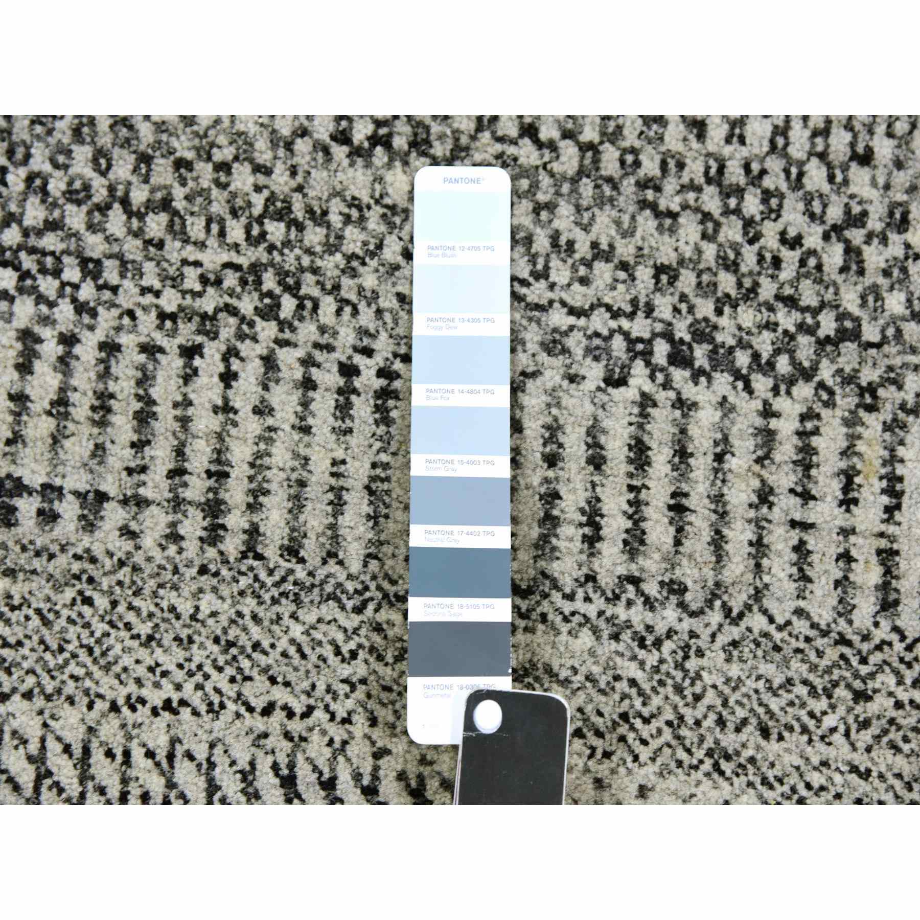 Modern-and-Contemporary-Hand-Knotted-Rug-397895