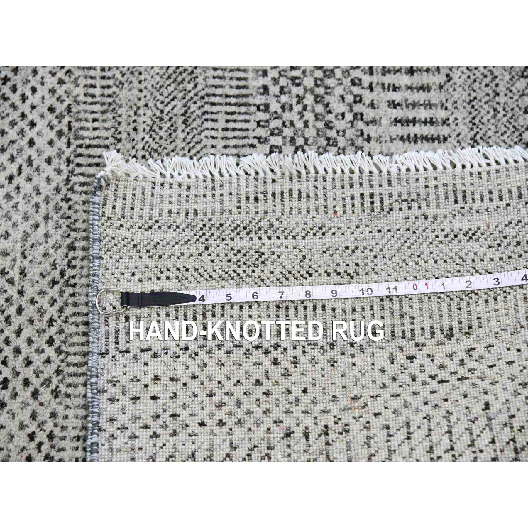 Modern-and-Contemporary-Hand-Knotted-Rug-397895