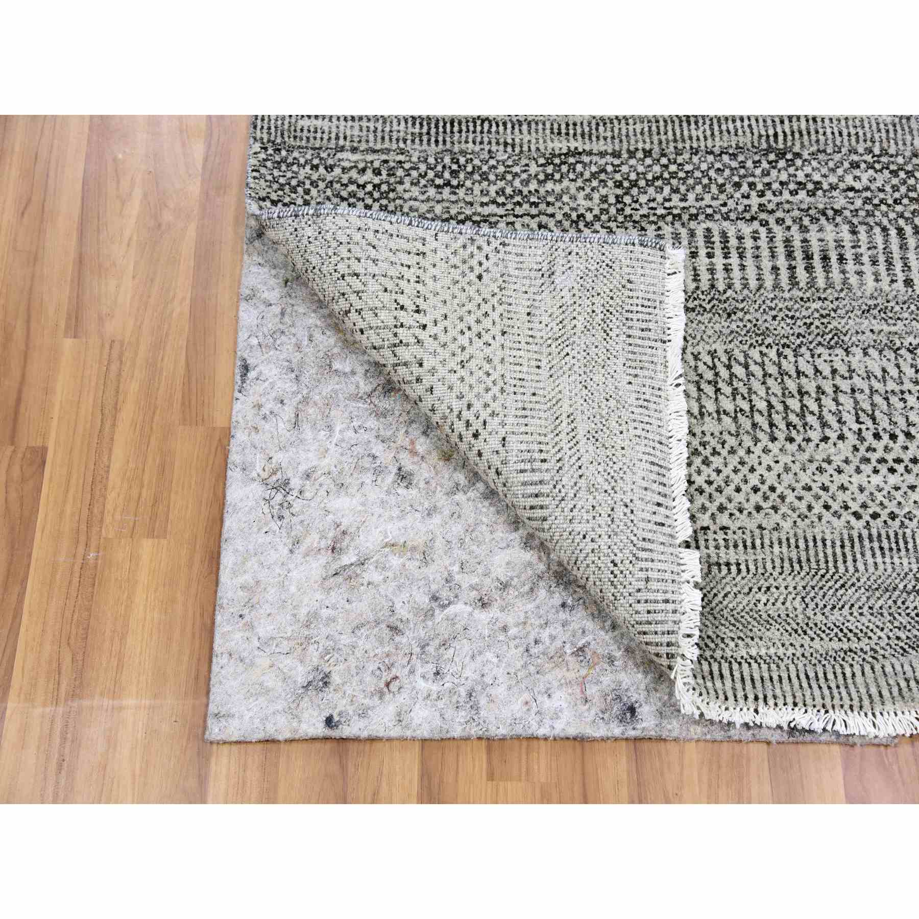Modern-and-Contemporary-Hand-Knotted-Rug-397900
