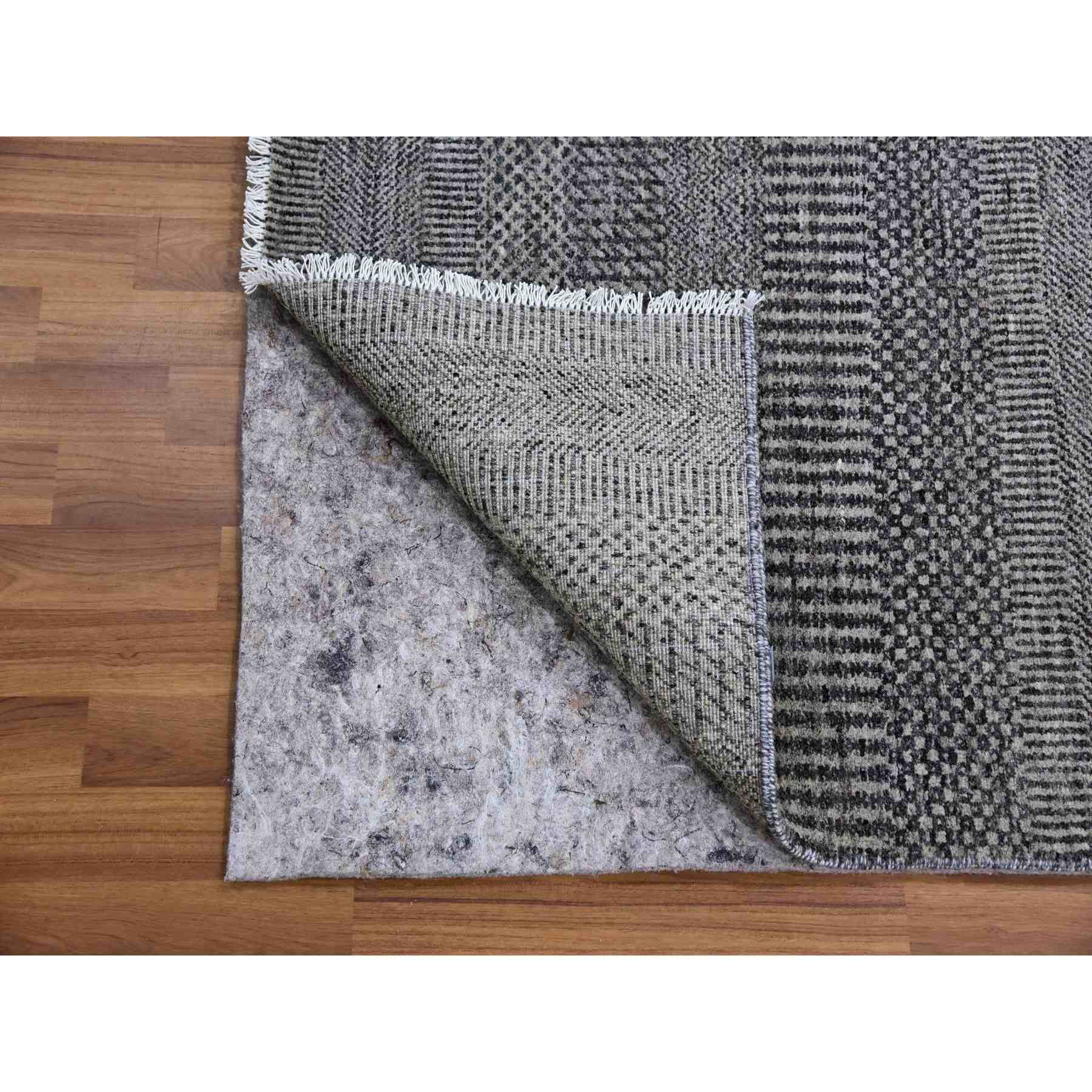 Modern-and-Contemporary-Hand-Knotted-Rug-397910