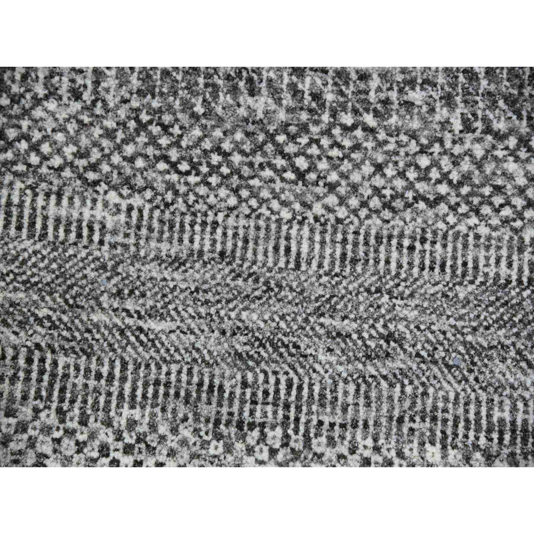 Modern-and-Contemporary-Hand-Knotted-Rug-397920
