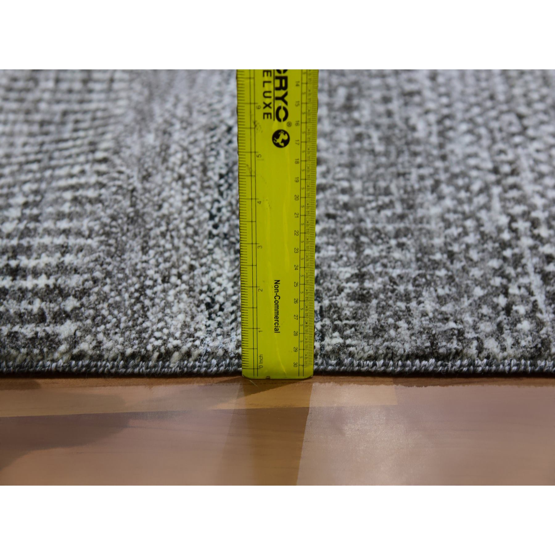 Modern-and-Contemporary-Hand-Knotted-Rug-397930