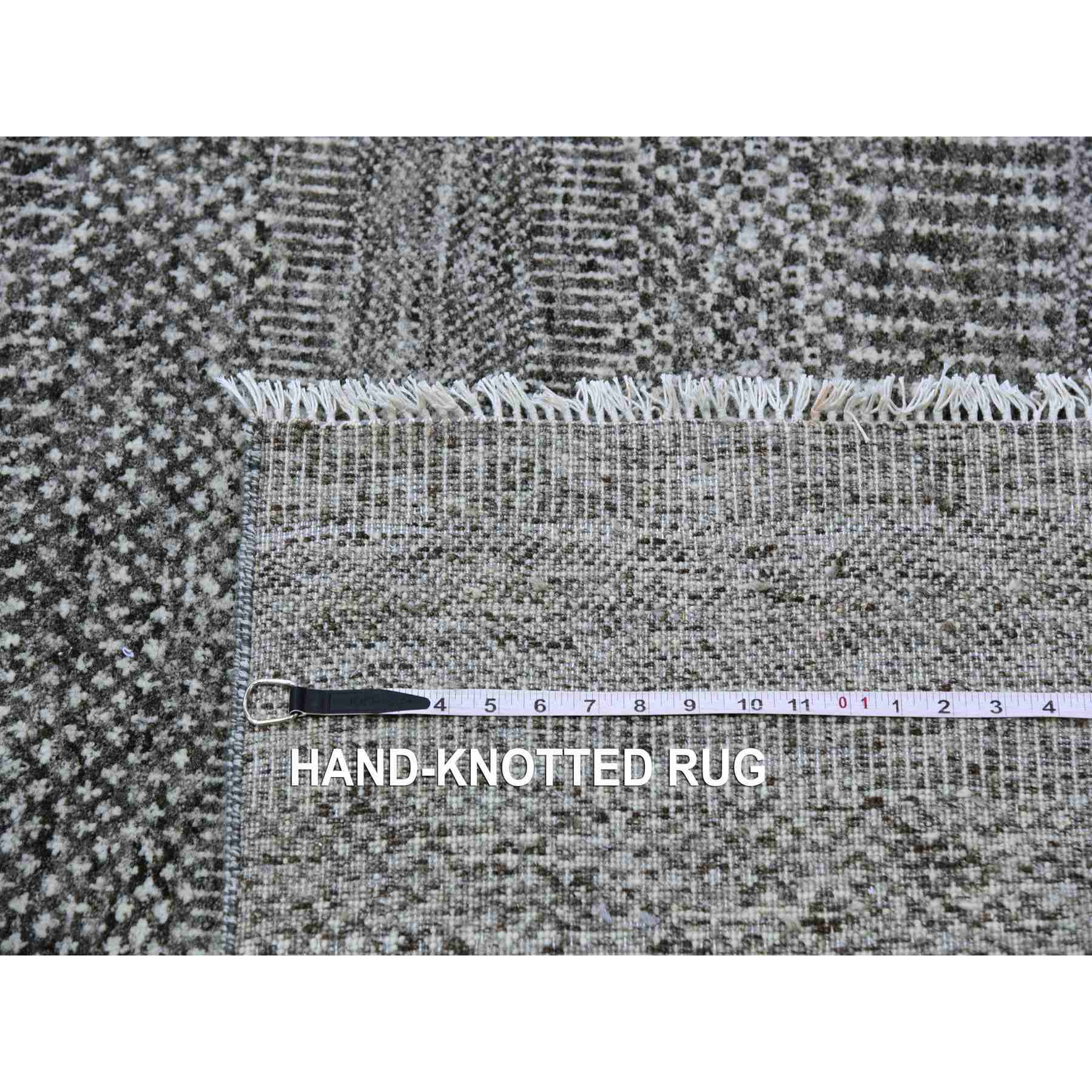 Modern-and-Contemporary-Hand-Knotted-Rug-397930