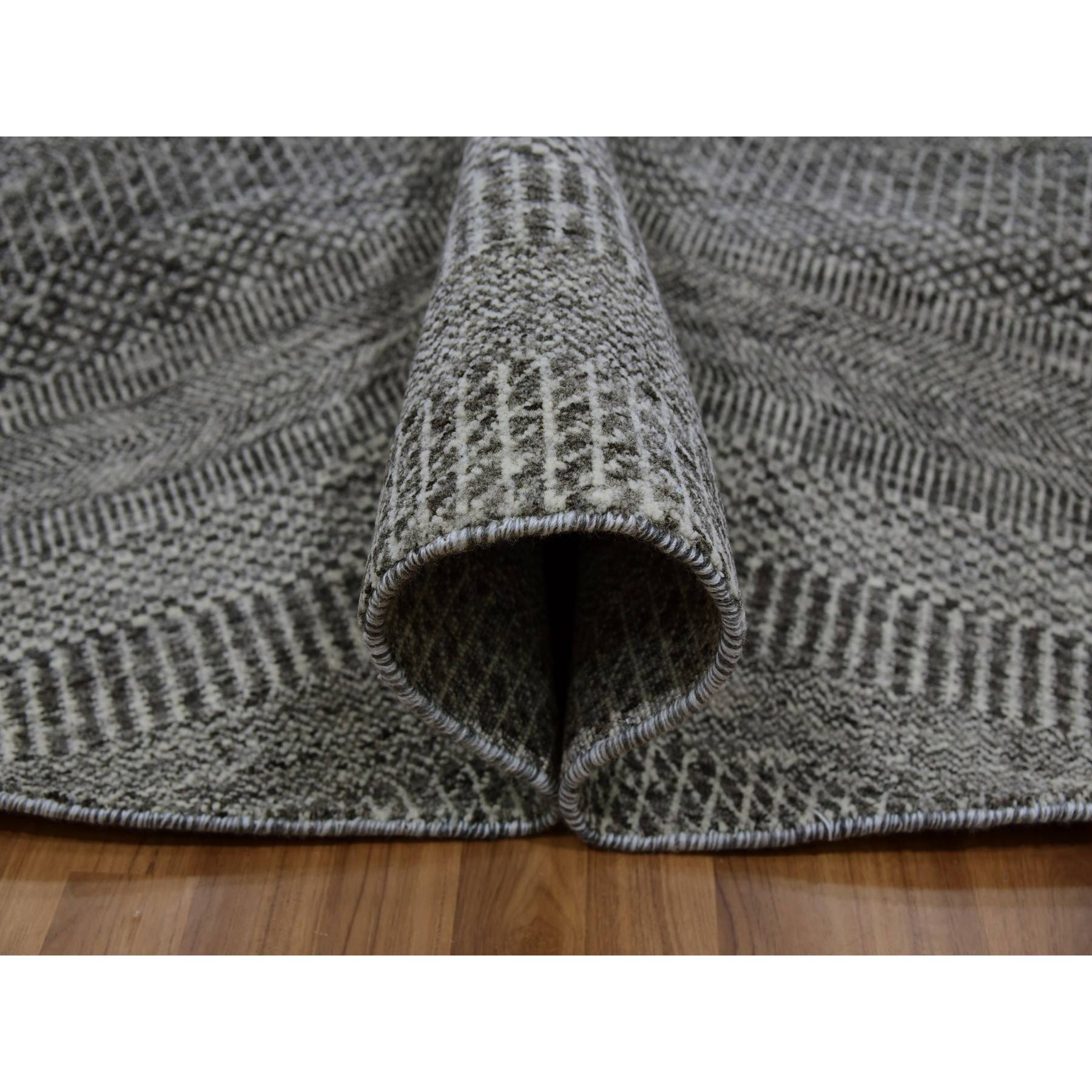 Modern-and-Contemporary-Hand-Knotted-Rug-397960