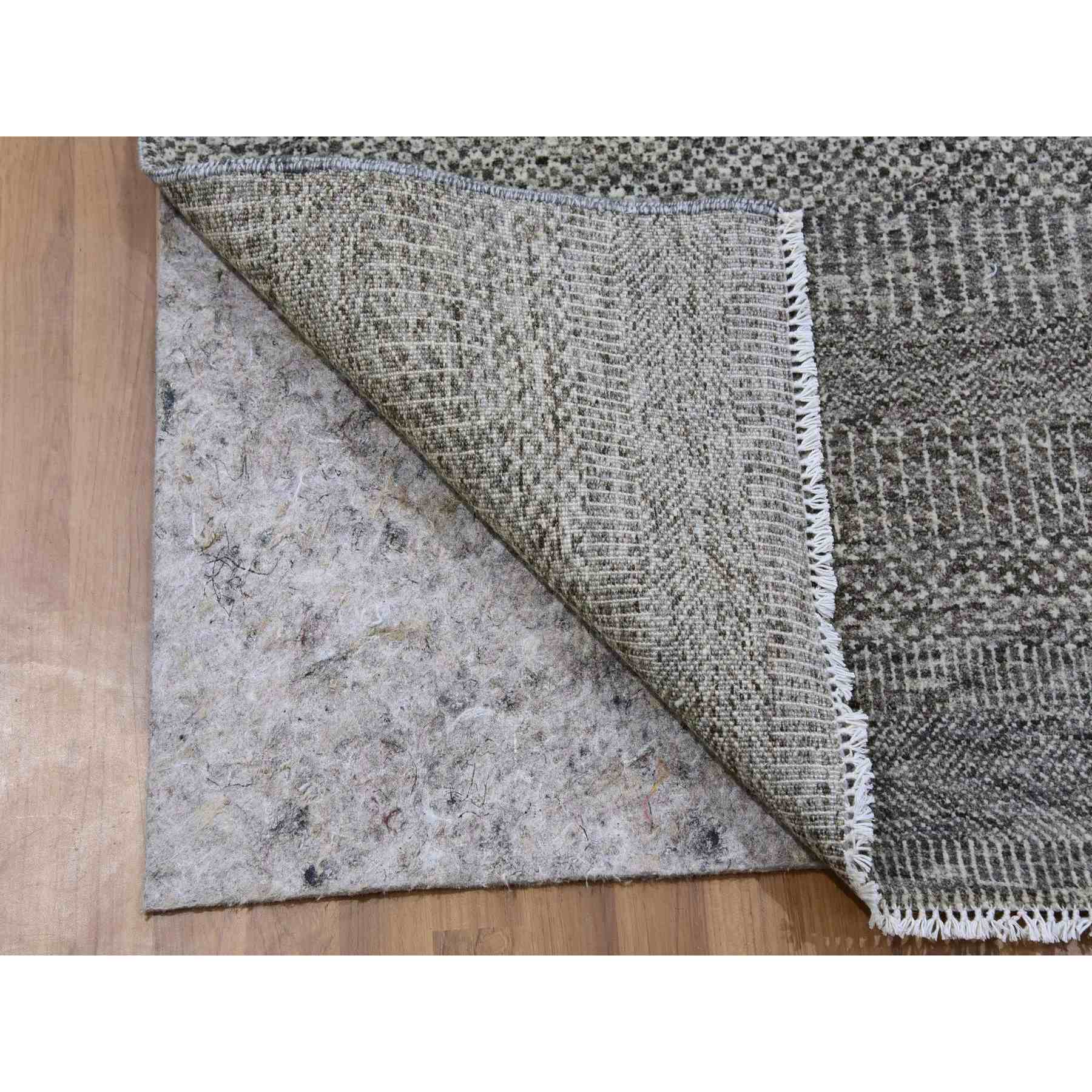 Modern-and-Contemporary-Hand-Knotted-Rug-397980