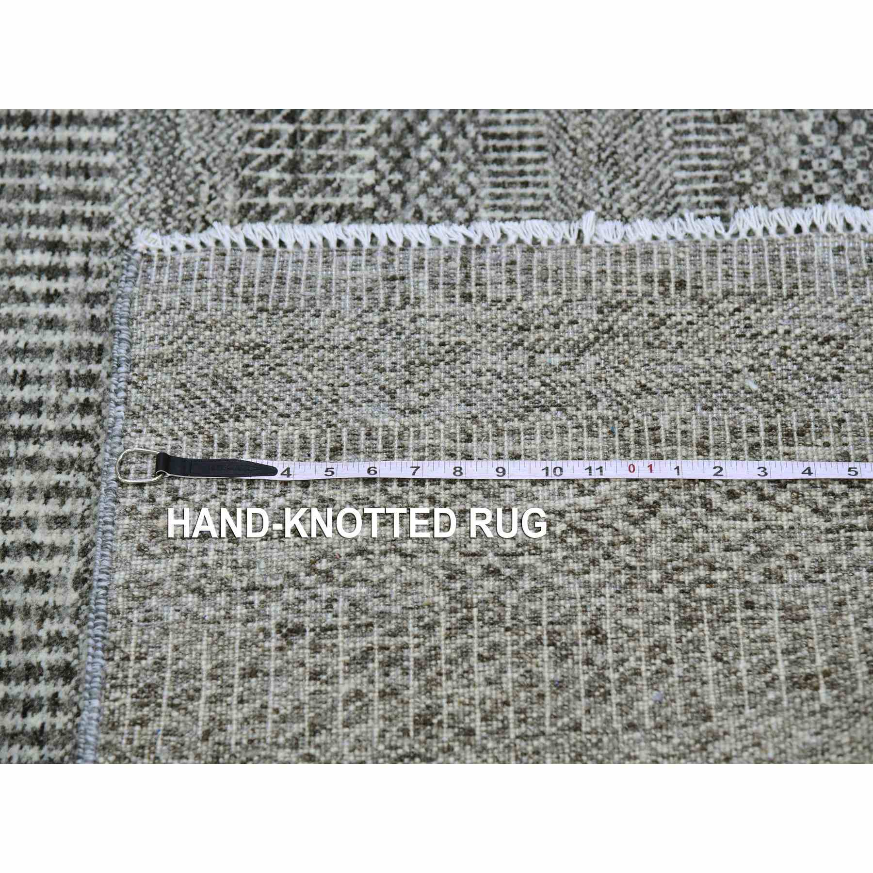 Modern-and-Contemporary-Hand-Knotted-Rug-397980