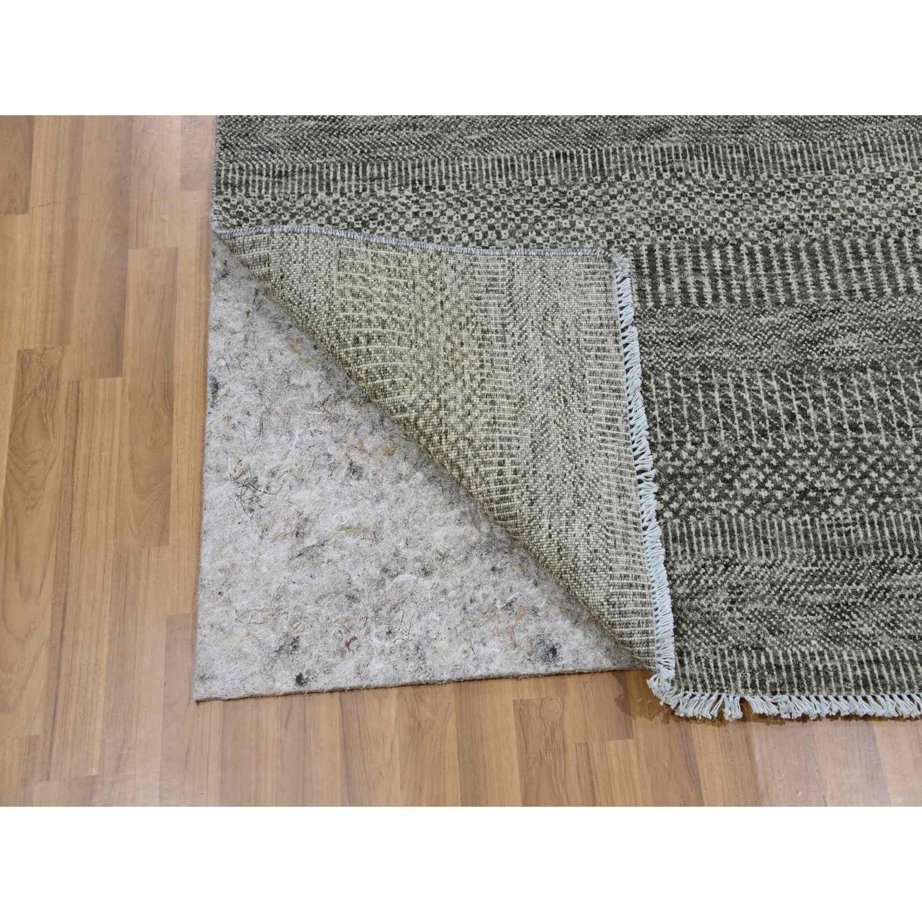 Modern-and-Contemporary-Hand-Knotted-Rug-397985