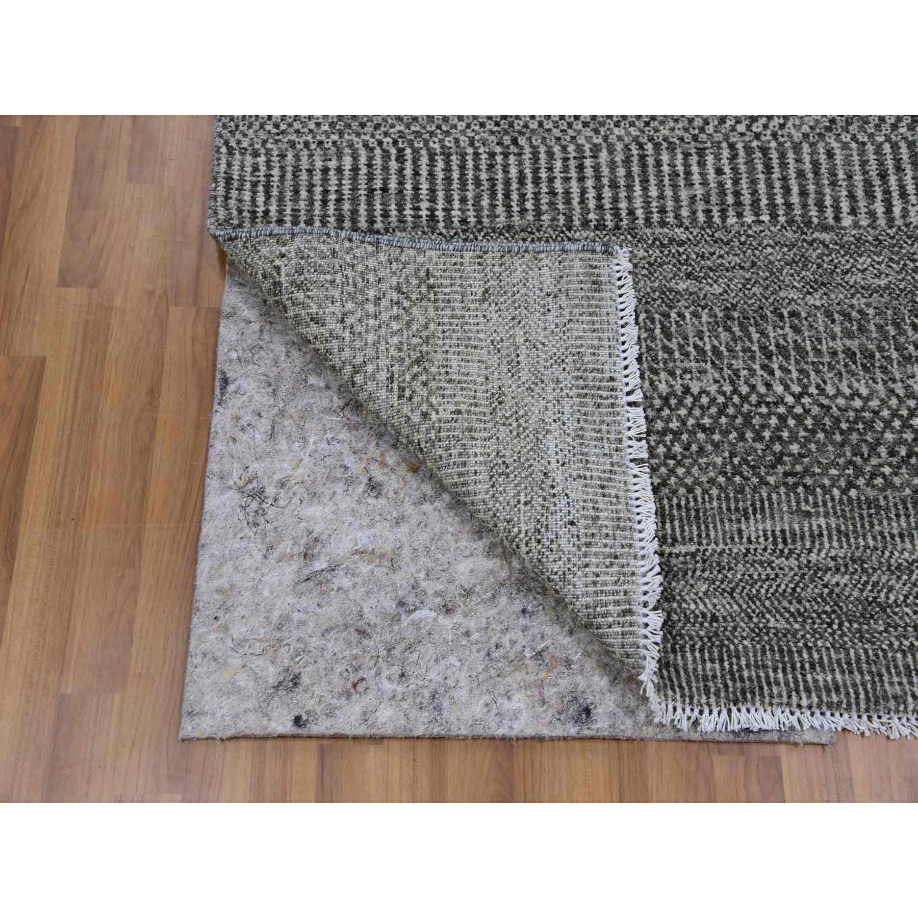 Modern-and-Contemporary-Hand-Knotted-Rug-398020