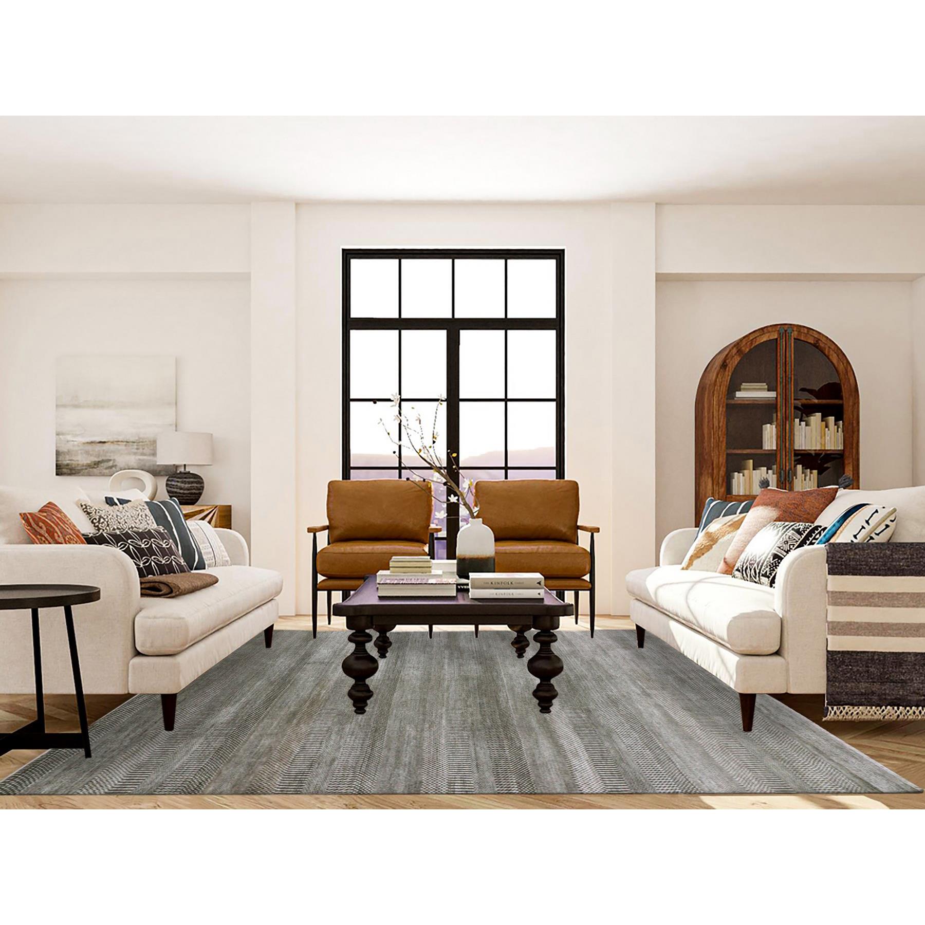 Modern-and-Contemporary-Hand-Knotted-Rug-398070