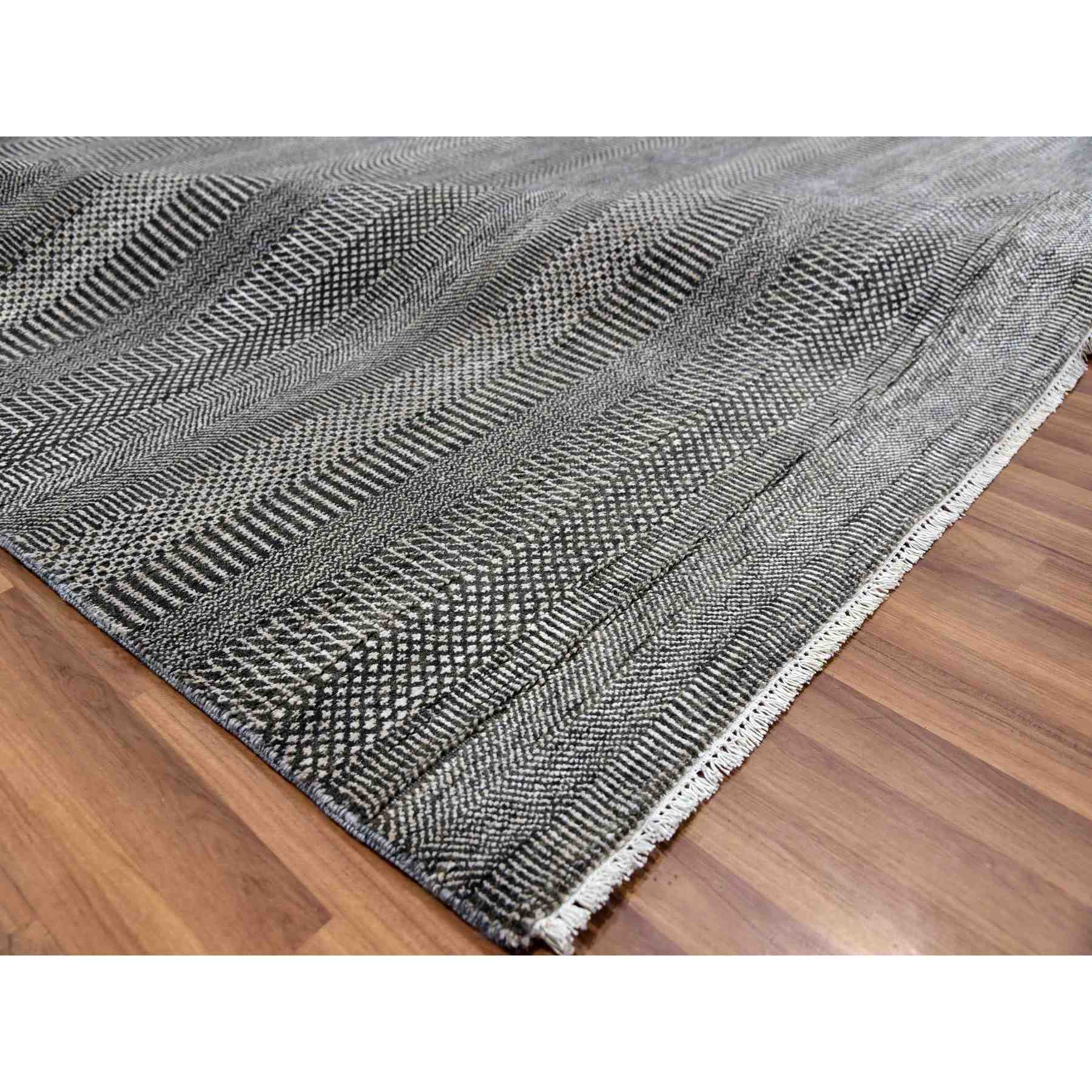 Modern-and-Contemporary-Hand-Knotted-Rug-398070