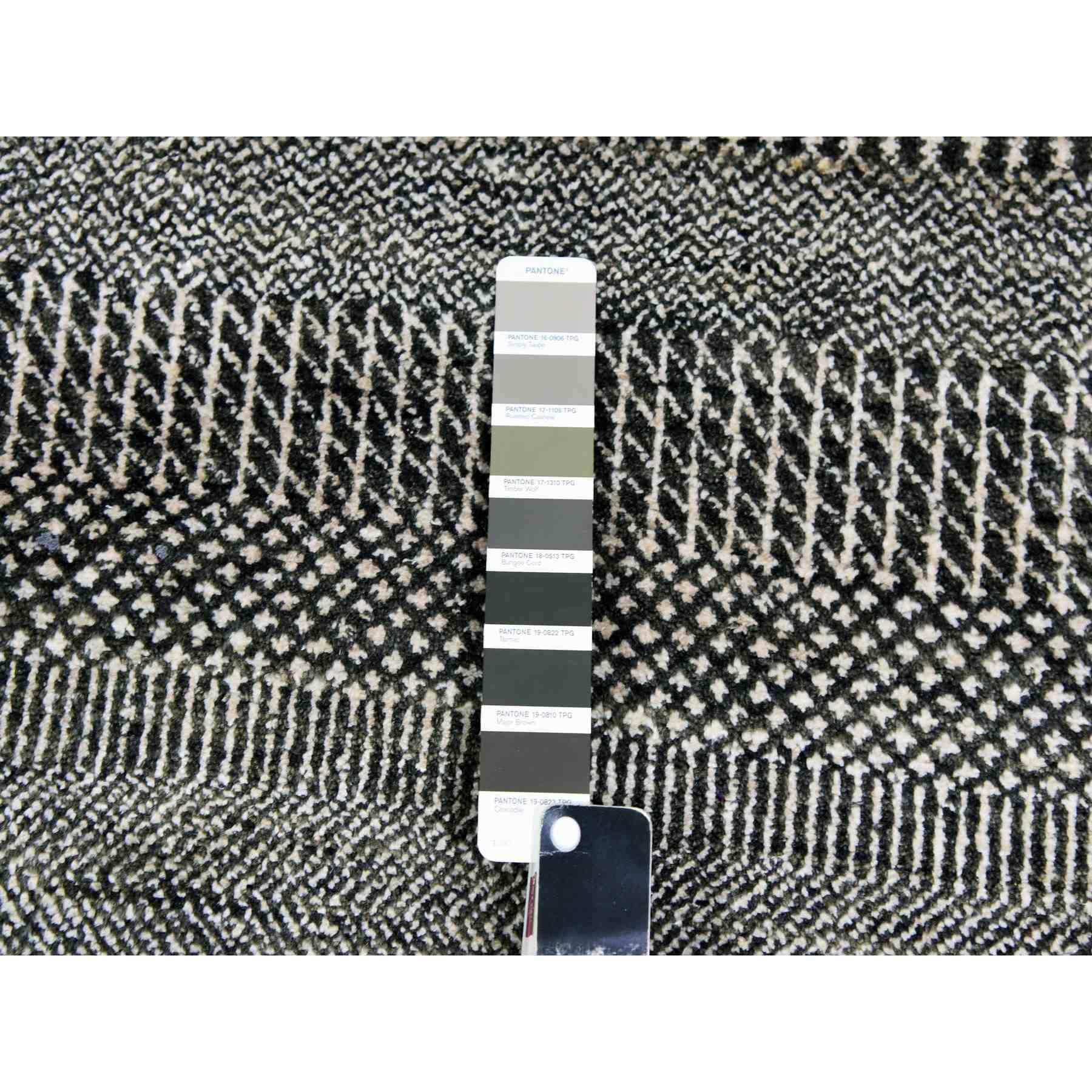 Modern-and-Contemporary-Hand-Knotted-Rug-398070
