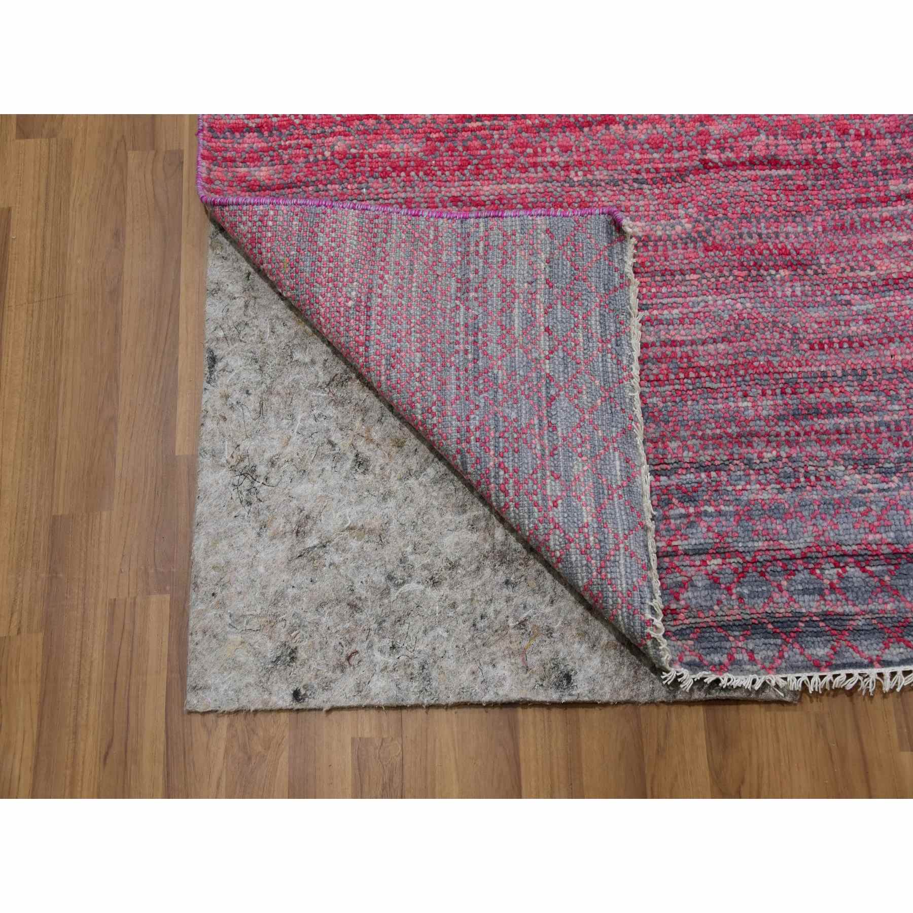 Modern-and-Contemporary-Hand-Knotted-Rug-398225
