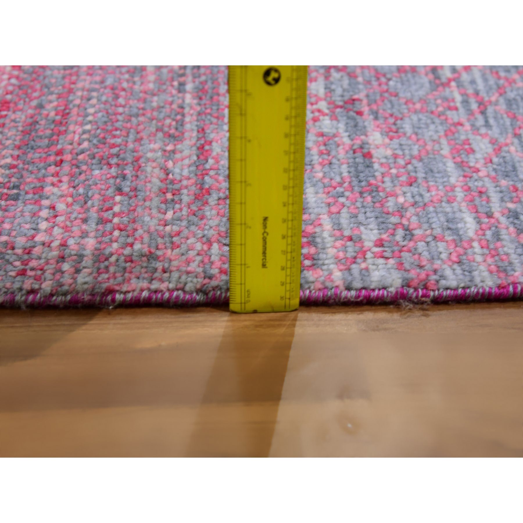 Modern-and-Contemporary-Hand-Knotted-Rug-398225