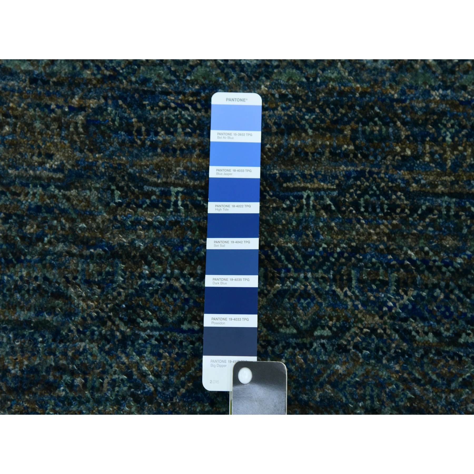Modern-and-Contemporary-Hand-Knotted-Rug-398365