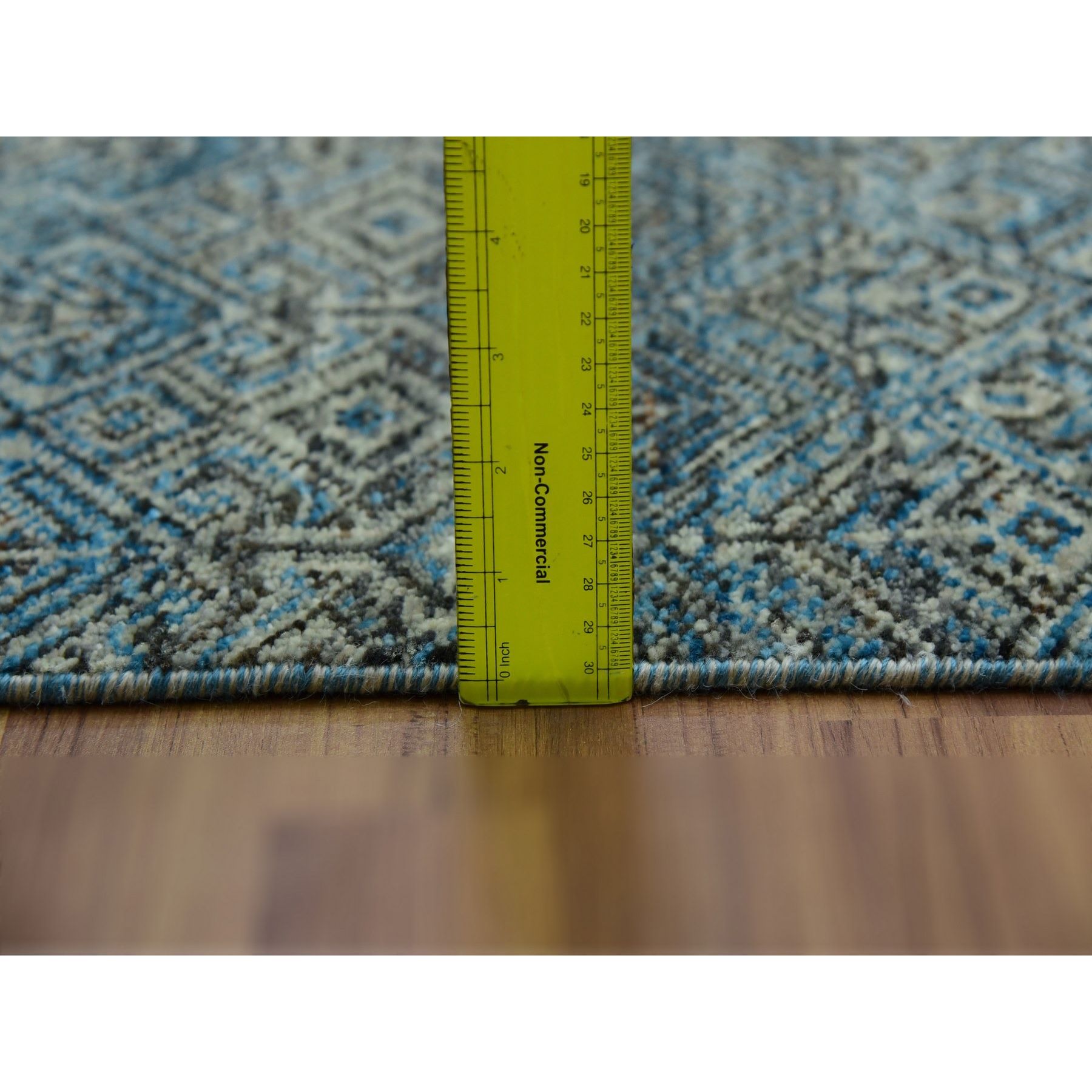Modern-and-Contemporary-Hand-Knotted-Rug-398390