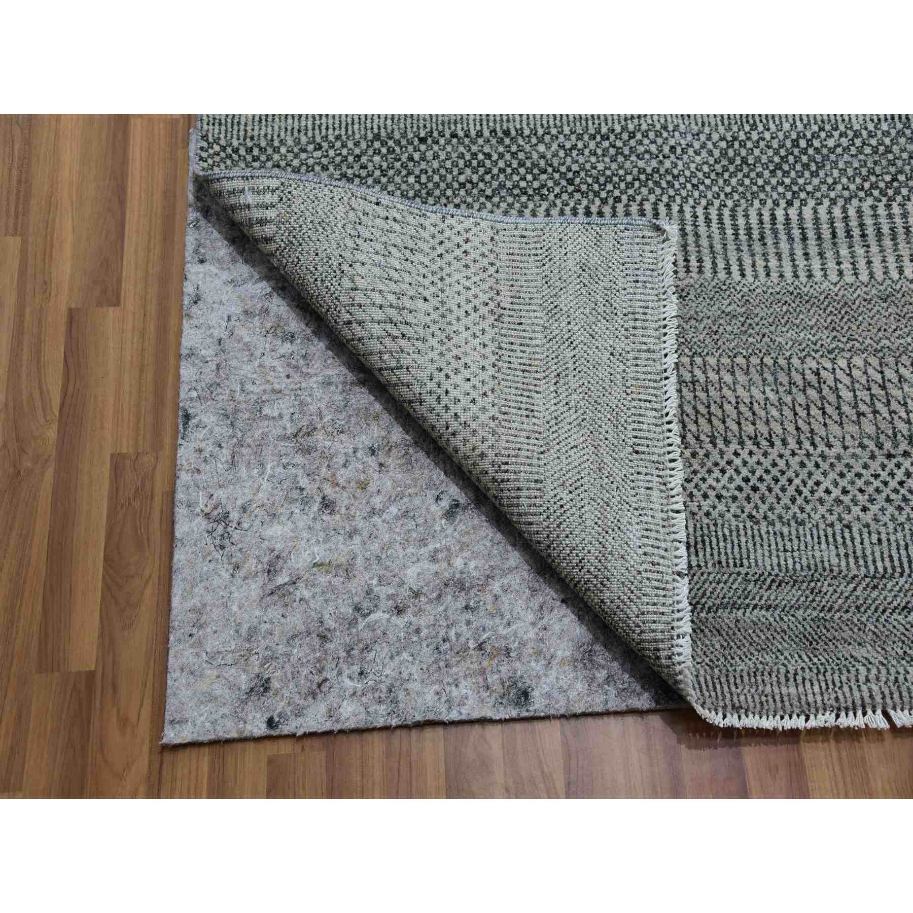 Modern-and-Contemporary-Hand-Knotted-Rug-398460
