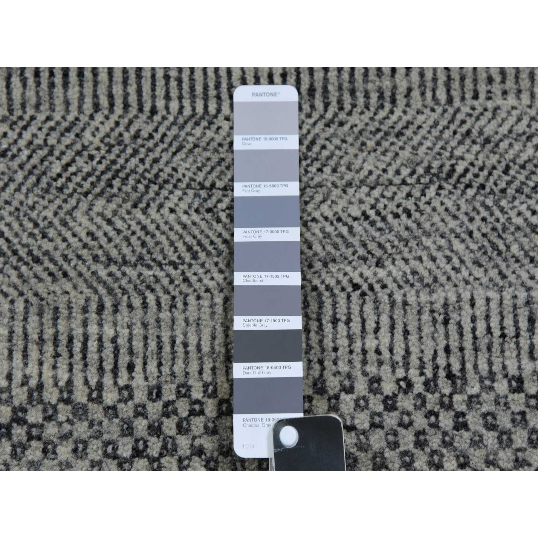 Modern-and-Contemporary-Hand-Knotted-Rug-398460