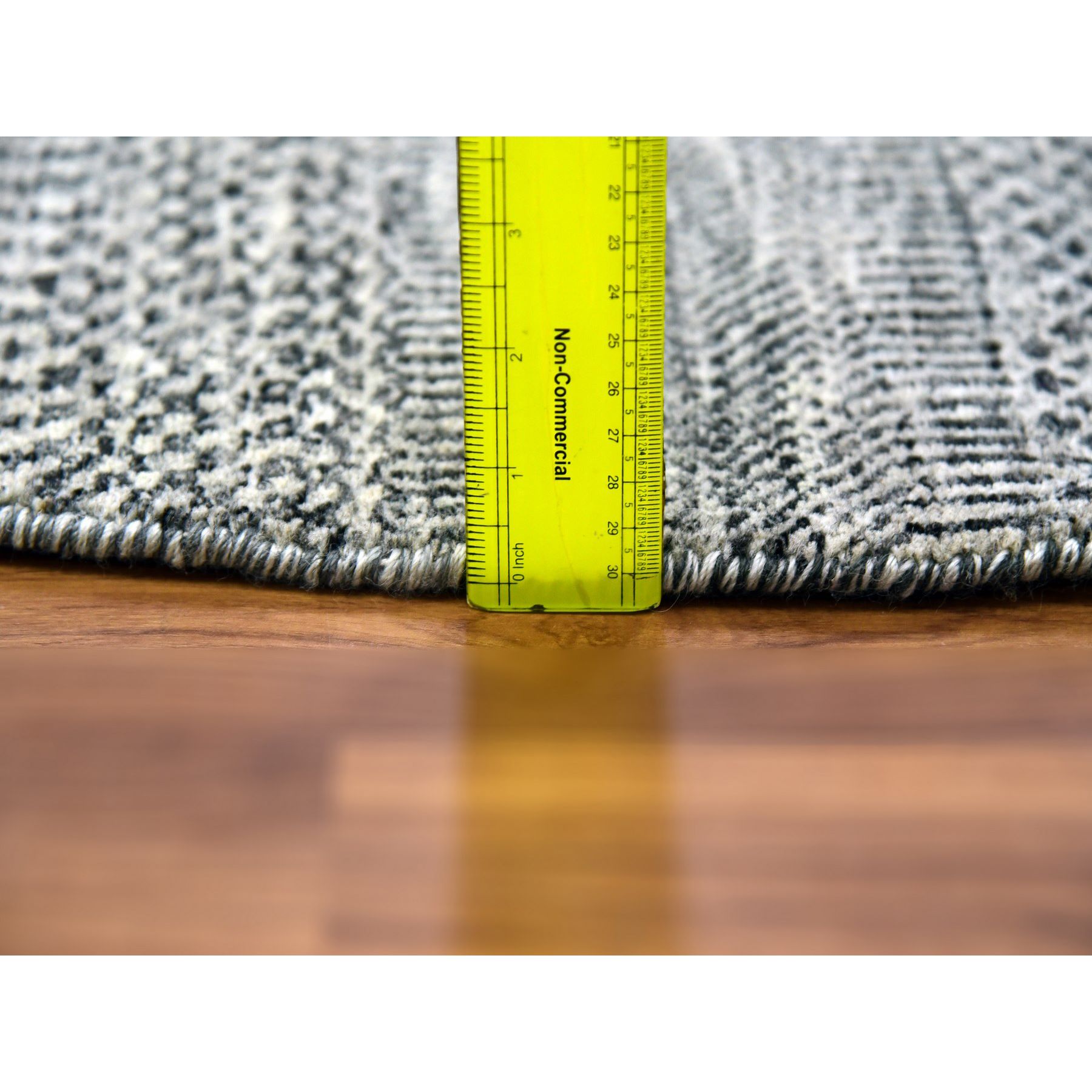 Modern-and-Contemporary-Hand-Knotted-Rug-398475