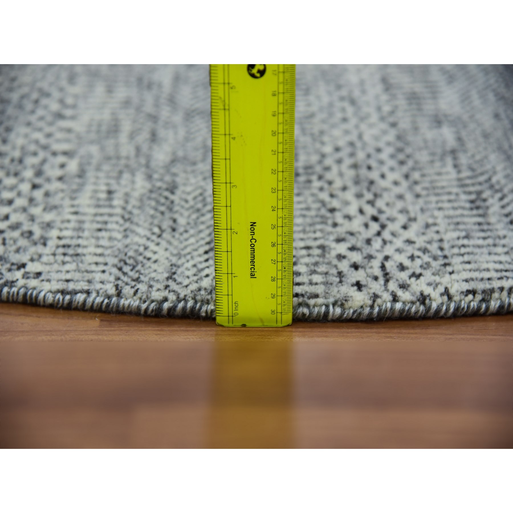 Modern-and-Contemporary-Hand-Knotted-Rug-398480
