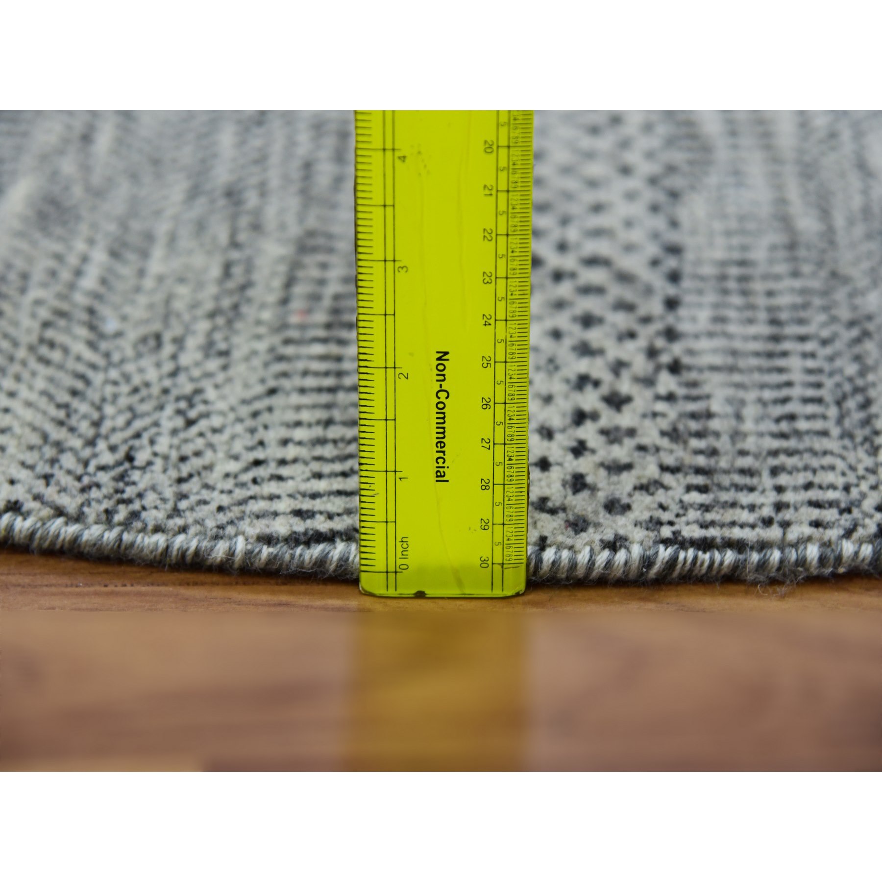 Modern-and-Contemporary-Hand-Knotted-Rug-398485