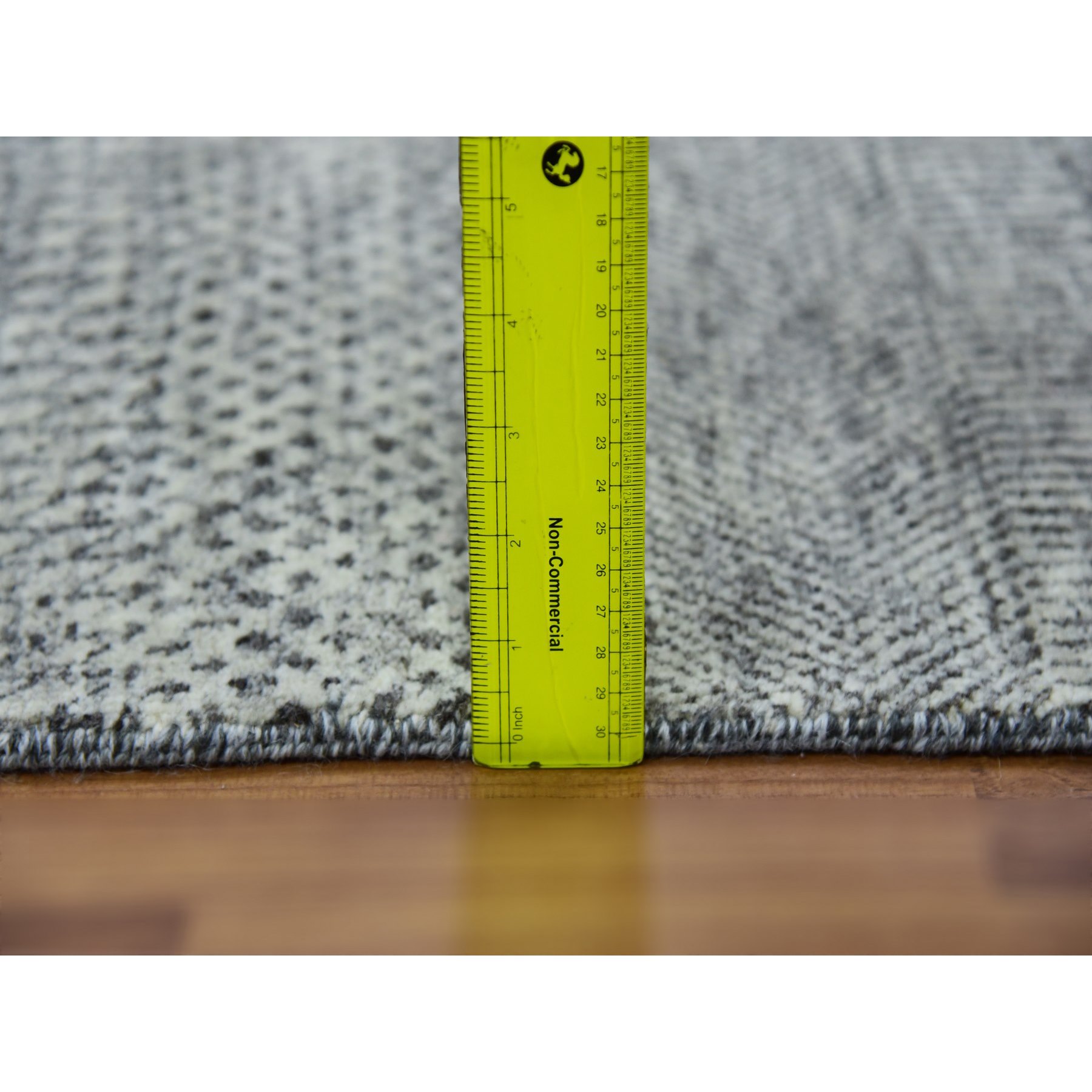 Modern-and-Contemporary-Hand-Knotted-Rug-398500