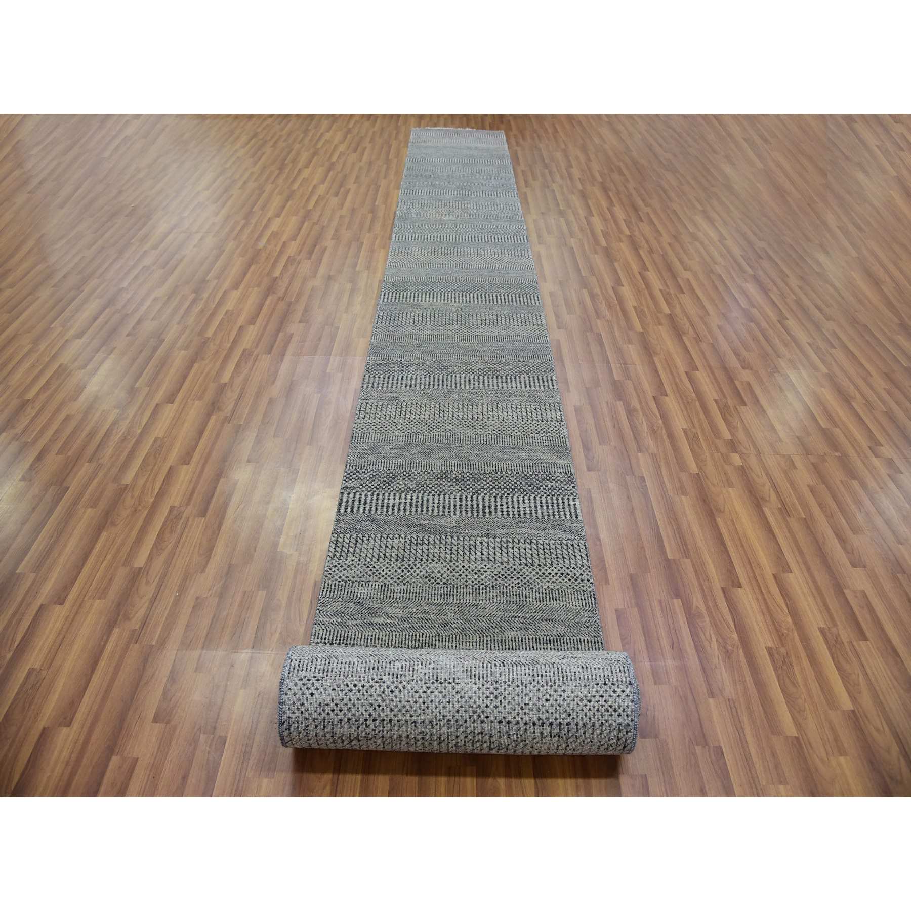 Modern-and-Contemporary-Hand-Knotted-Rug-398505
