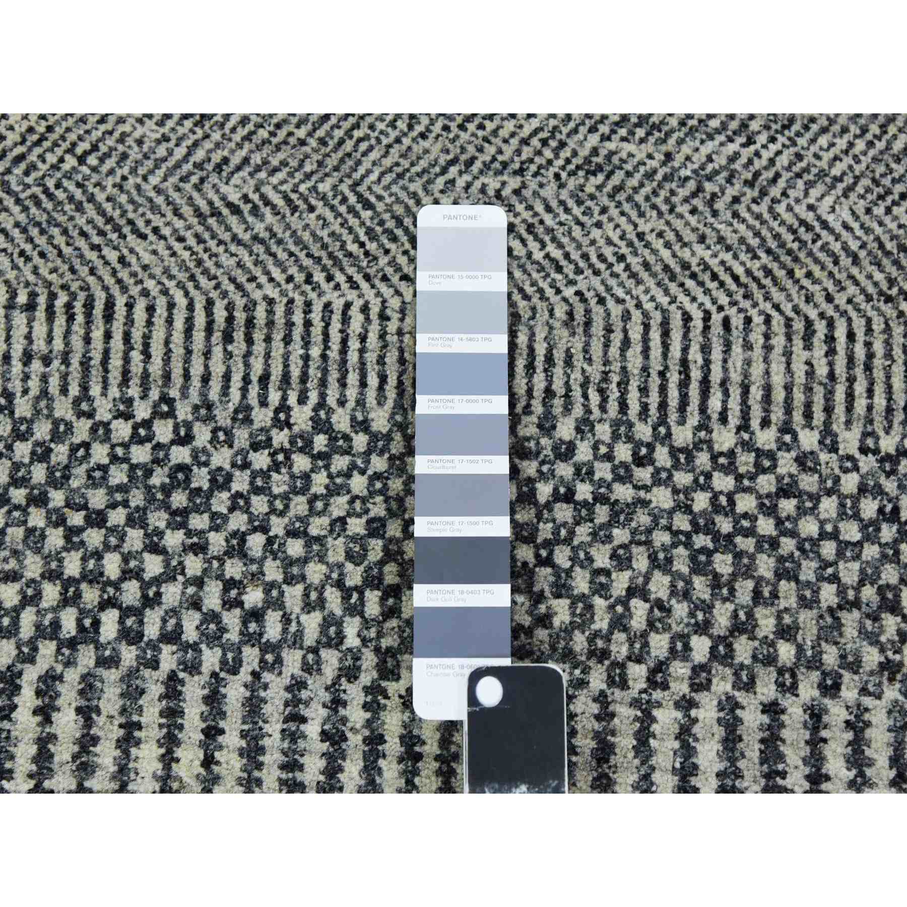 Modern-and-Contemporary-Hand-Knotted-Rug-398505