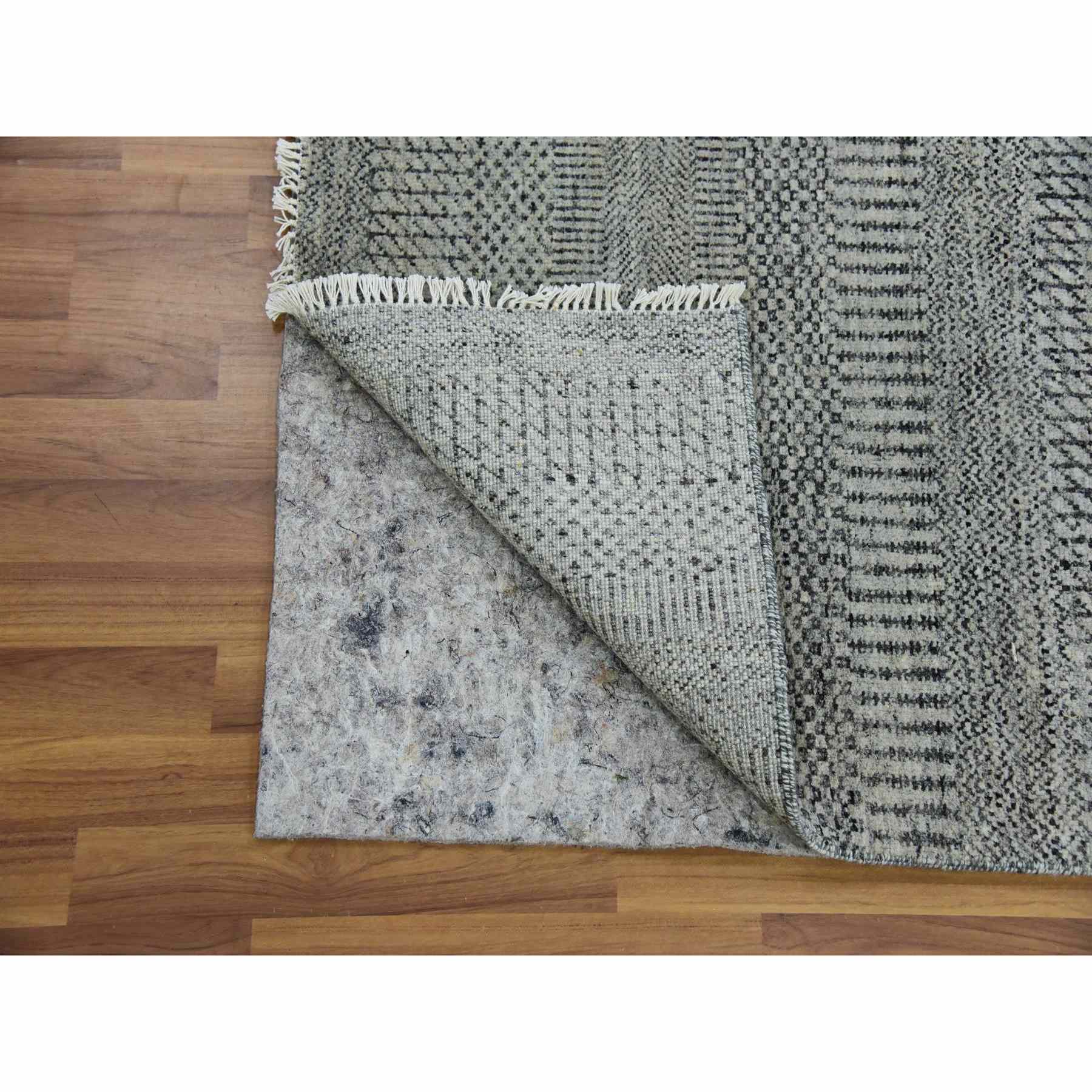 Modern-and-Contemporary-Hand-Knotted-Rug-398515
