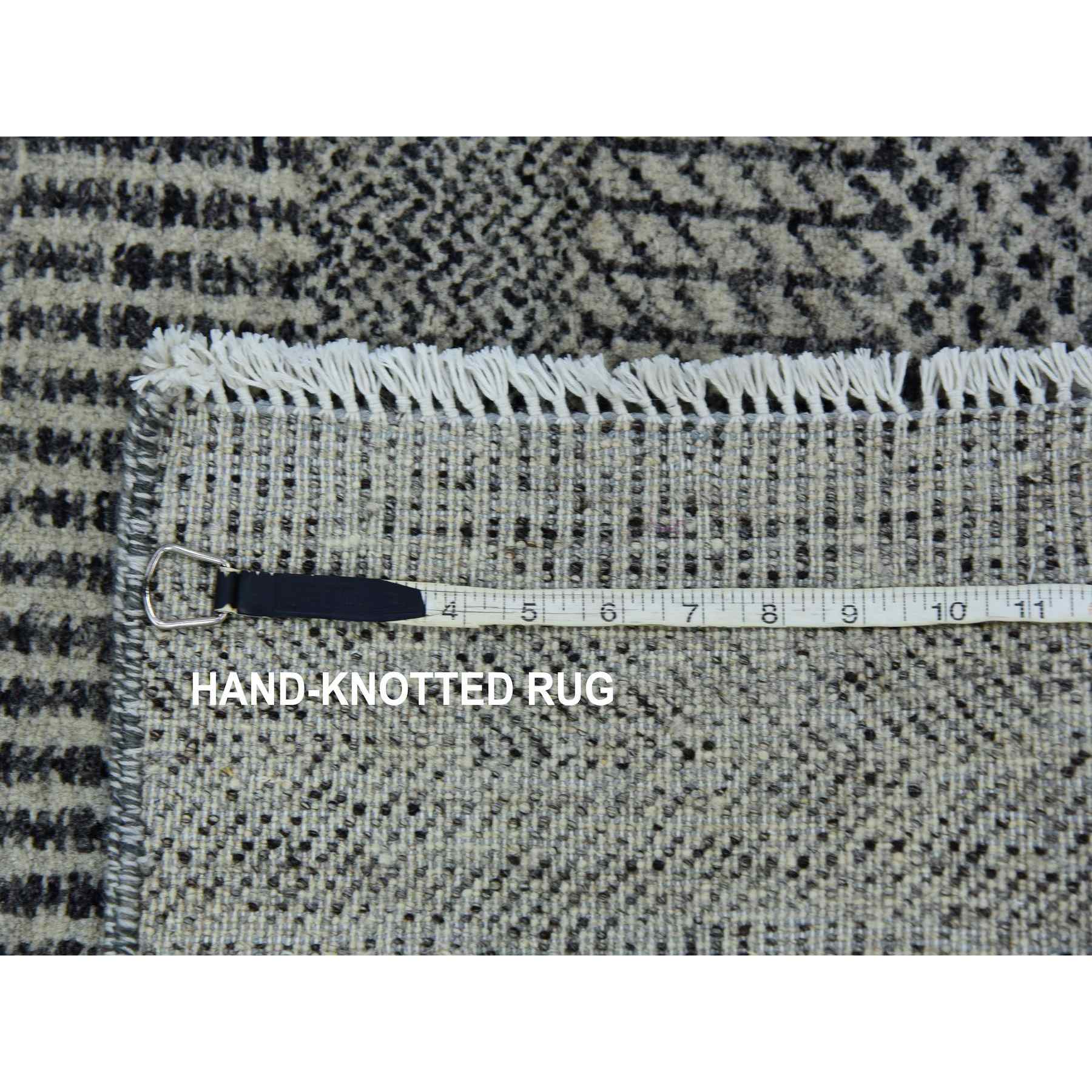 Modern-and-Contemporary-Hand-Knotted-Rug-398535