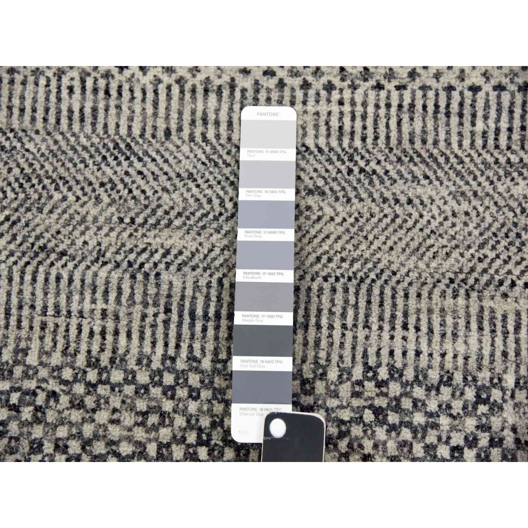 Modern-and-Contemporary-Hand-Knotted-Rug-398540
