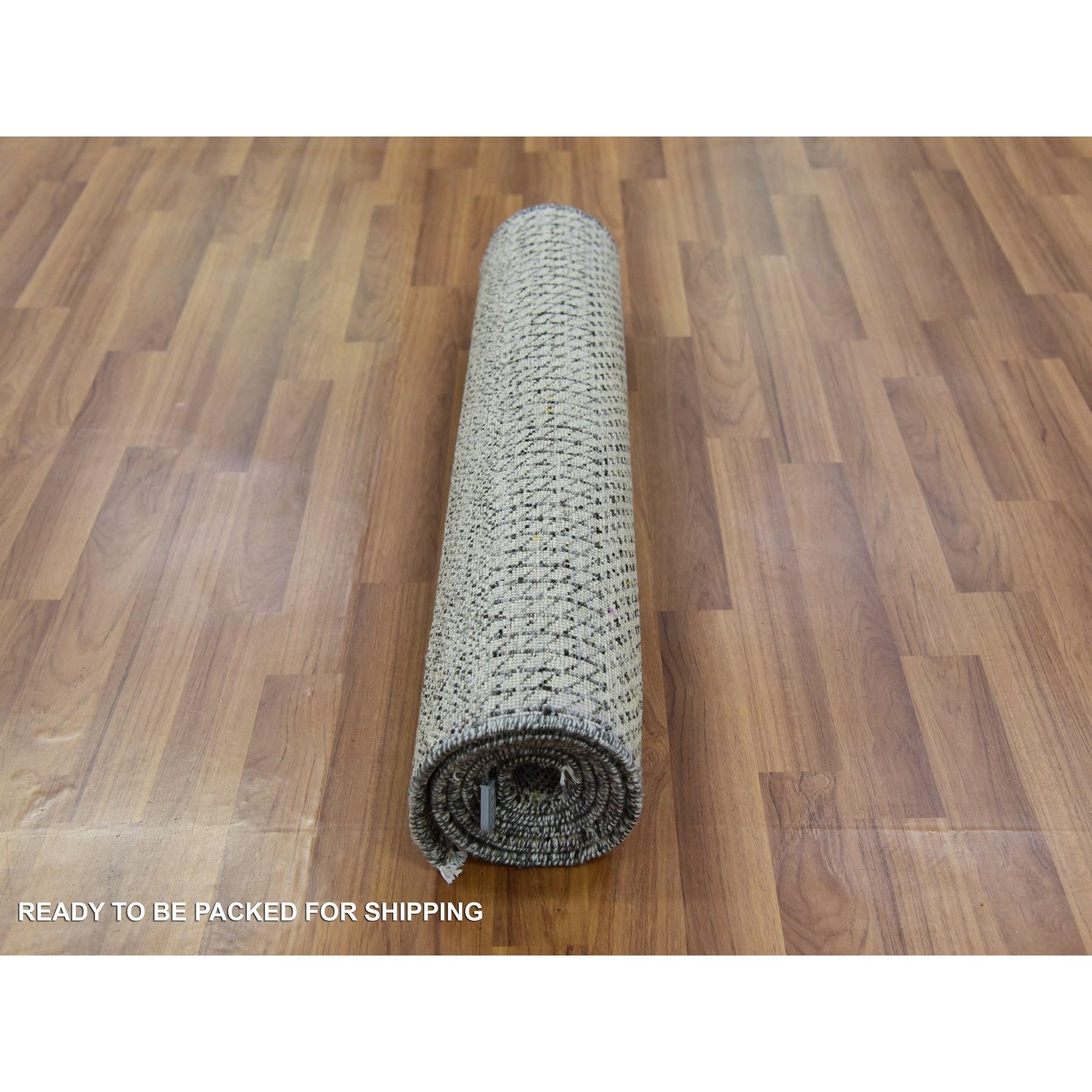 Modern-and-Contemporary-Hand-Knotted-Rug-398540