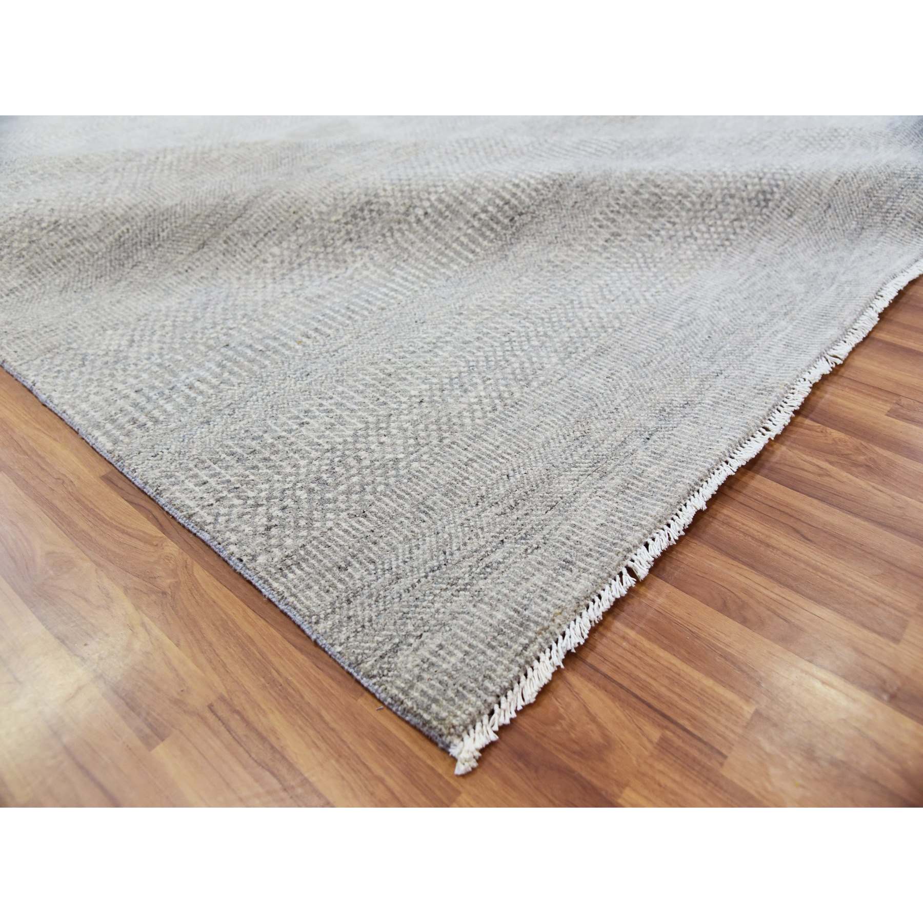 Modern-and-Contemporary-Hand-Knotted-Rug-398555