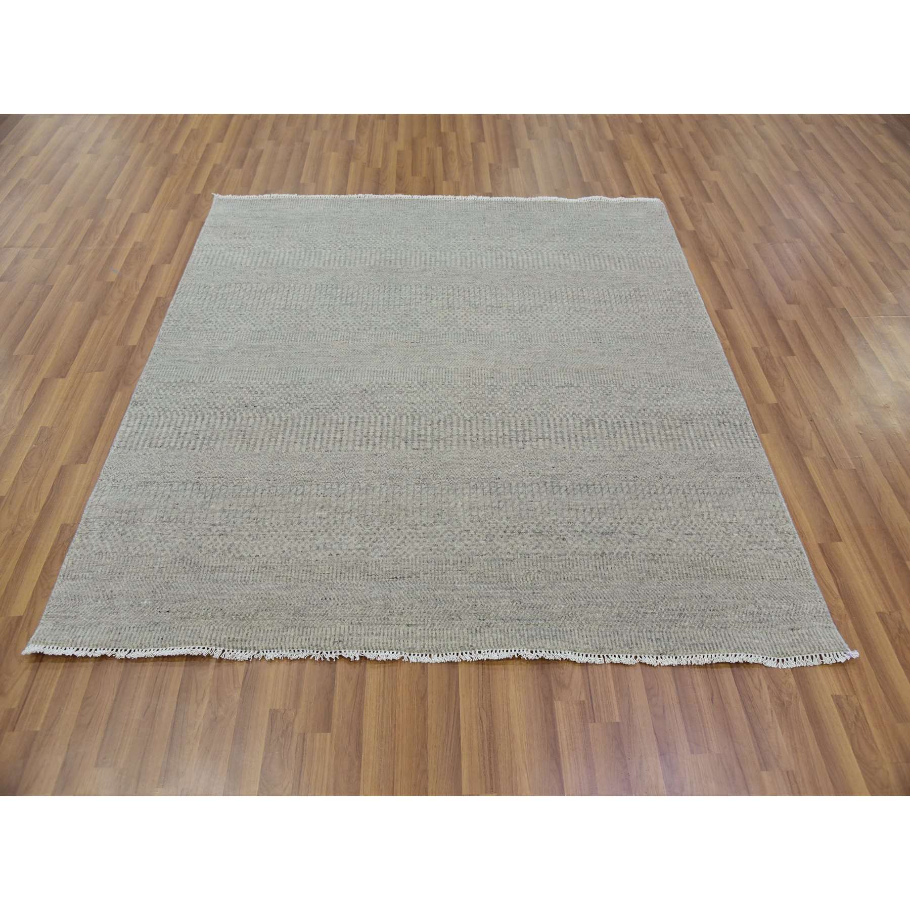 Modern-and-Contemporary-Hand-Knotted-Rug-398575