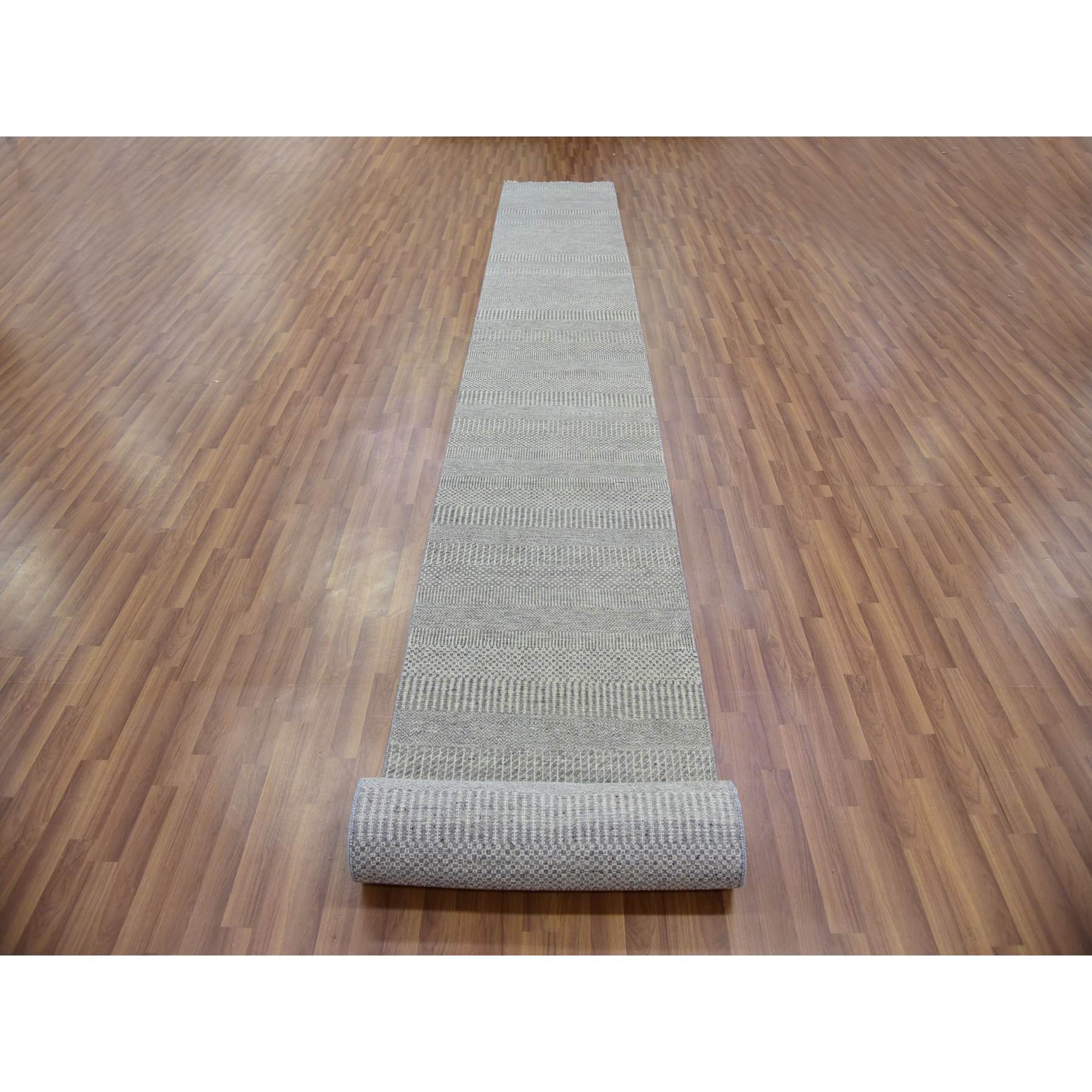 Modern-and-Contemporary-Hand-Knotted-Rug-398605